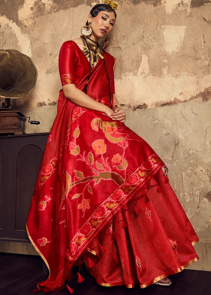 Handloom Weaving Silk Scarlet Red Patola Saree with Zari Work