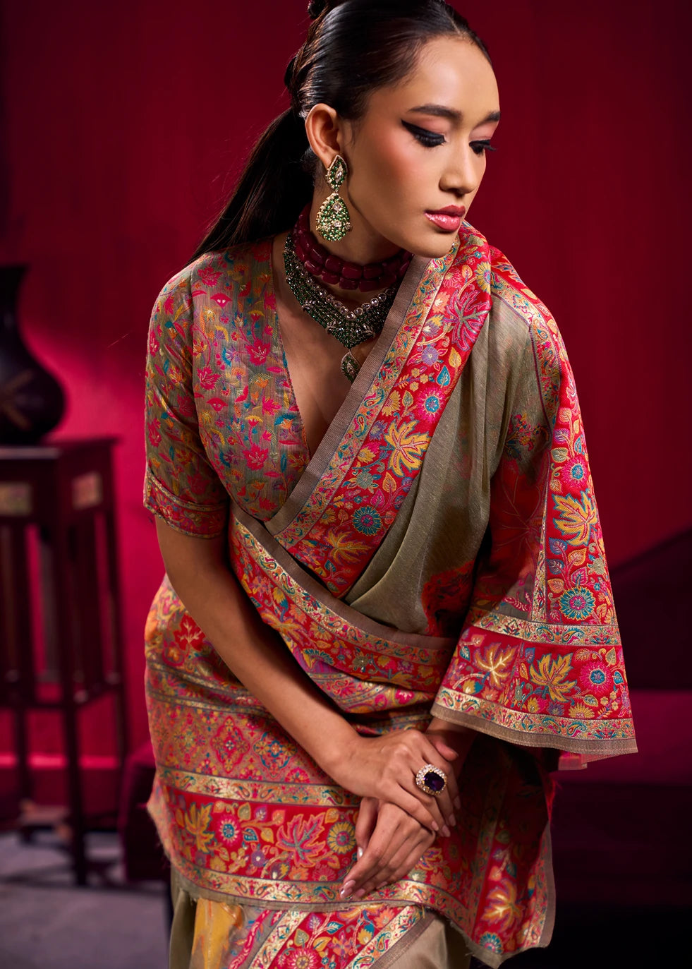Pure Kashmiri Silk Handloom Weaving Beige Saree