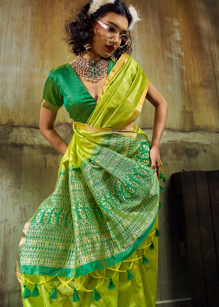 Pure Handloom Weaving Soft Banarasi Silk Parrot Green Saree