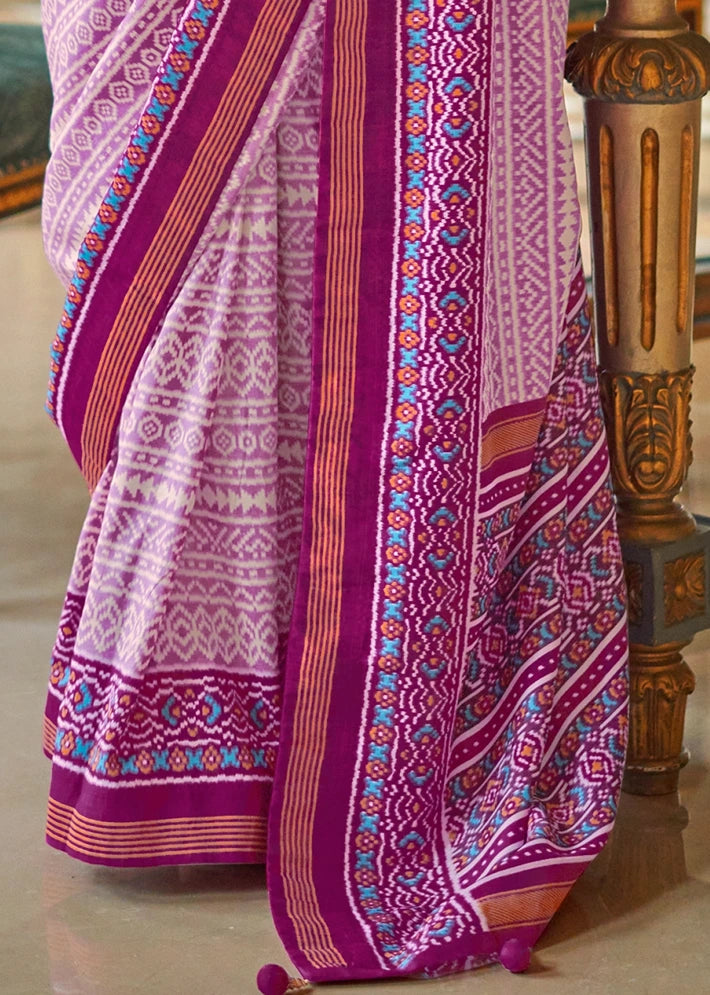 Designer Pastel Pink and Magenta Pink Patola Silk Saree