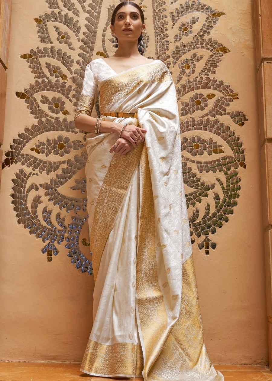 MRS WORLD INDIA 2017 Shreya Krishnan in Pure Kanjivaram Silk White Handloom Saree with Golden Zari Border
