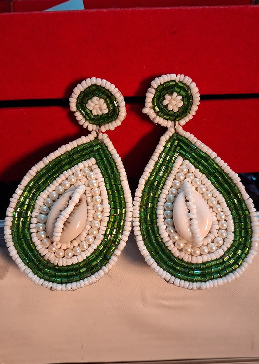 White & Green Handmade Shell Earrings With Beads and Pearls