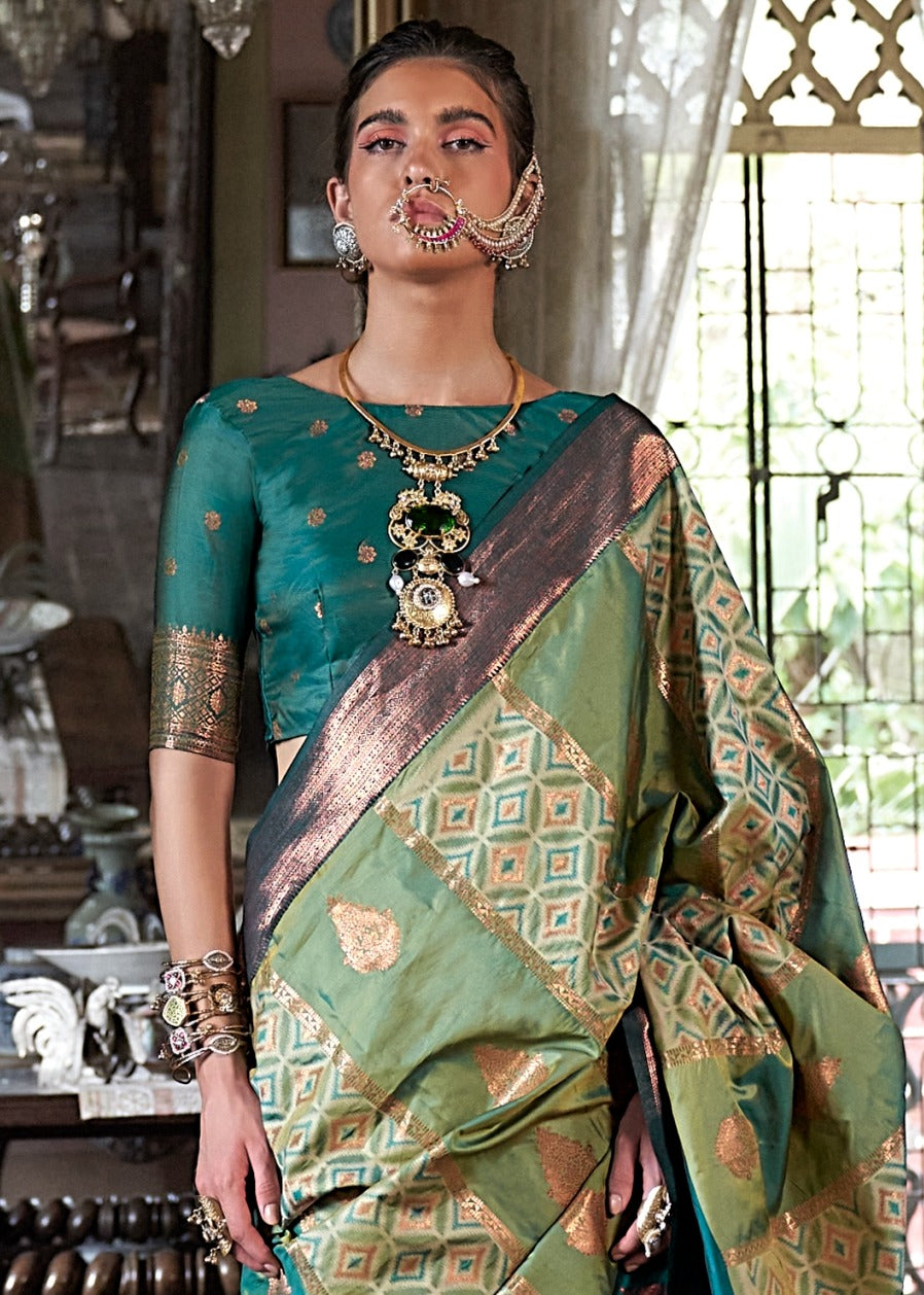 Pista Green & Dark Green Kanjivaram Silk Zari Weaving Saree