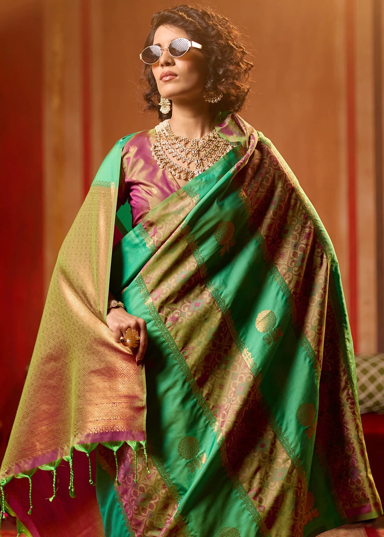 Green Banarasi Patola Handloom Silk Saree With Onion Pink Blouse