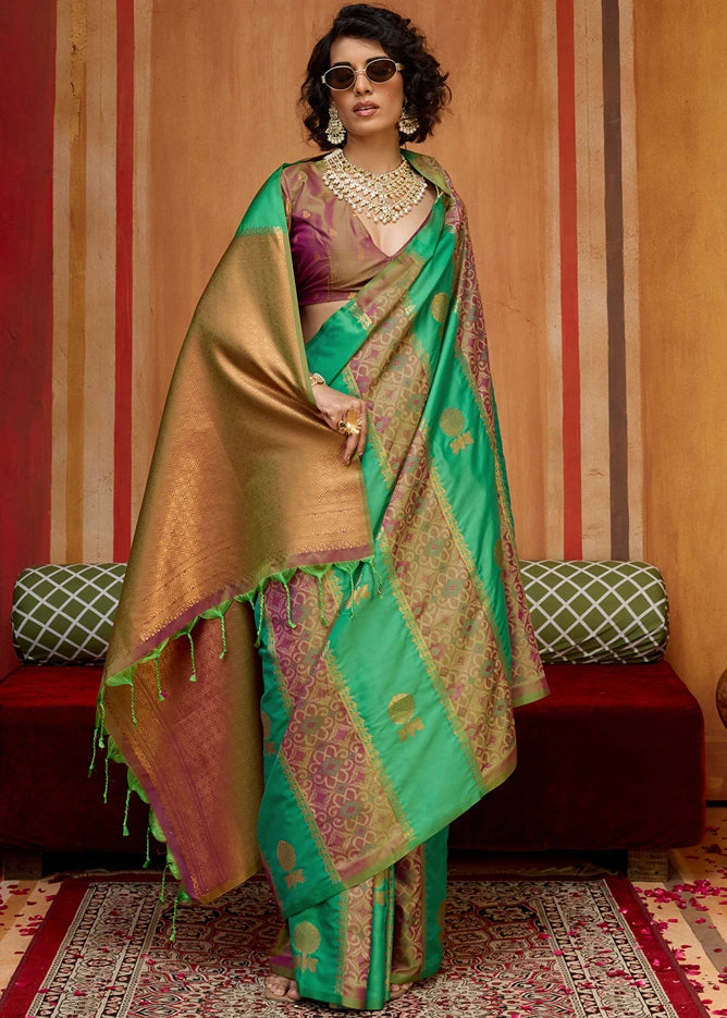 Green Banarasi Patola Handloom Silk Saree With Onion Pink Blouse