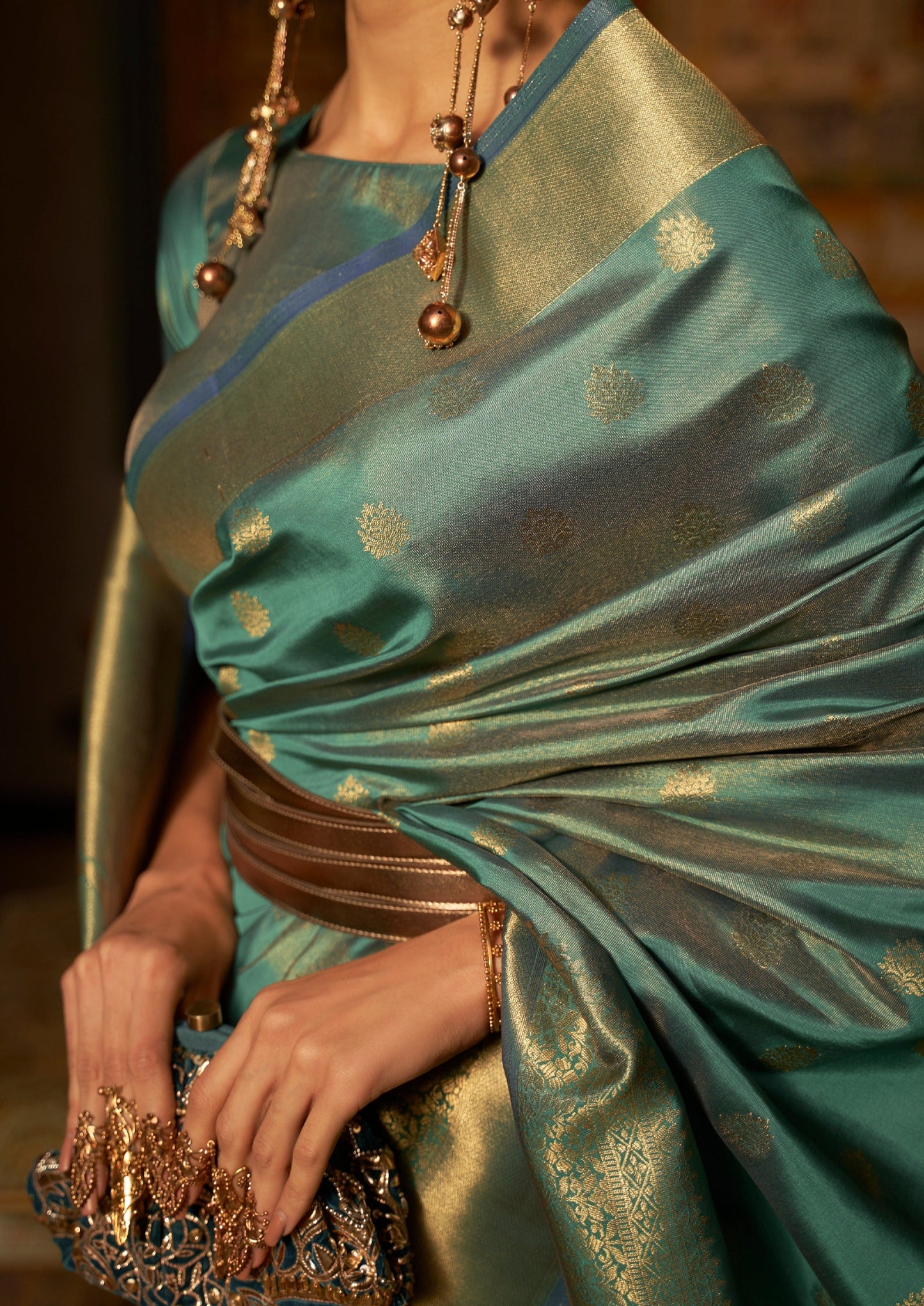 banarasi Silk Green Handloom Bridal Saree design close up