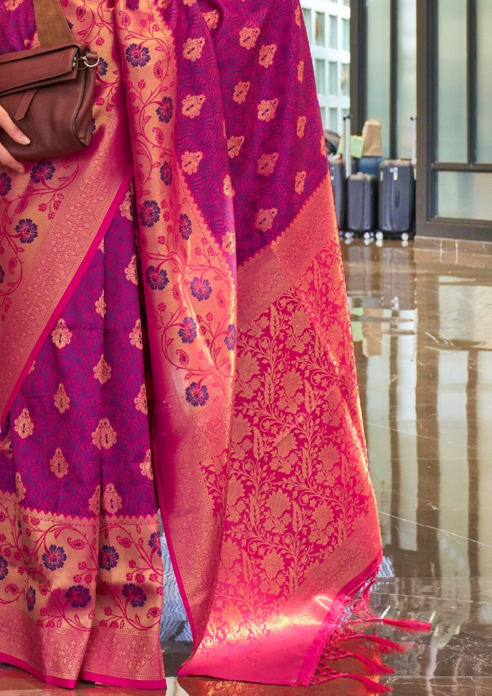 banarasi Silk Pink Handloom Saree pallu