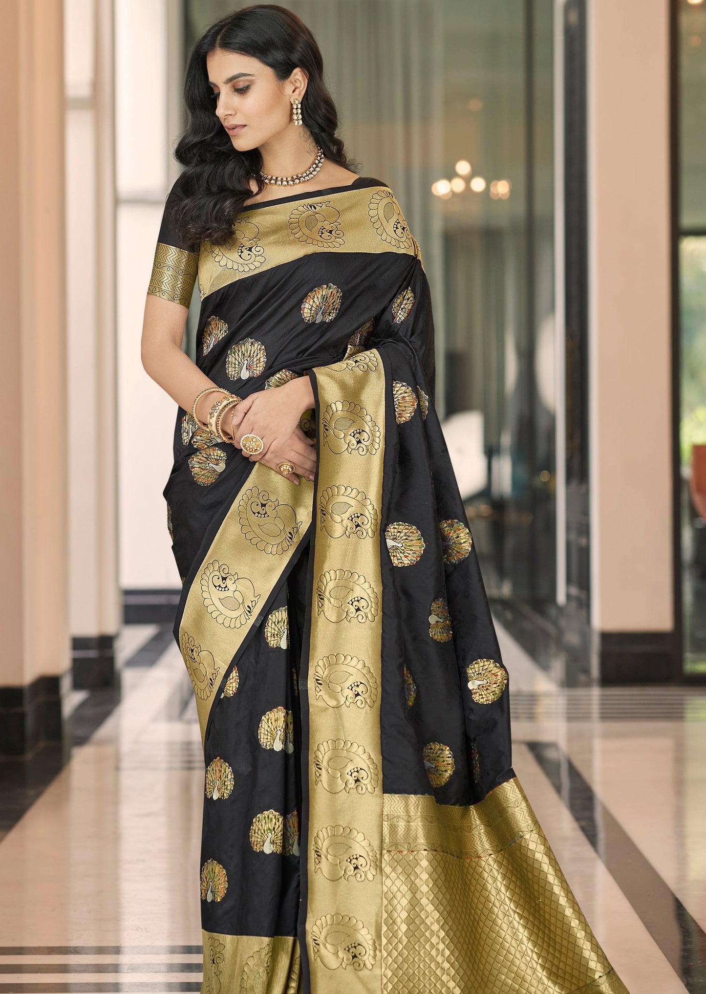 Black banarasi silk saree in usa online for wedding.