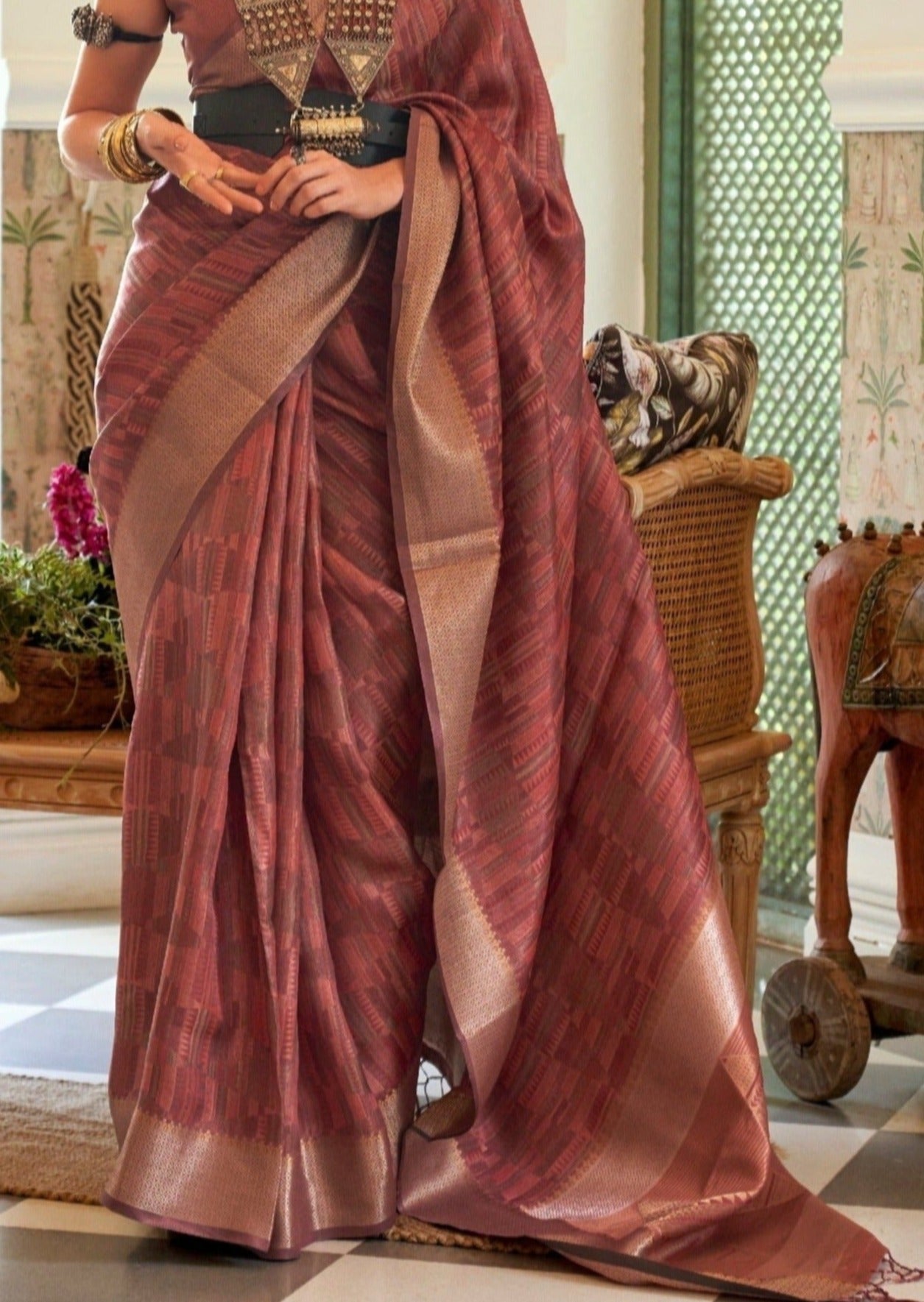 Bollywood actress style pure organza brown saree look online.