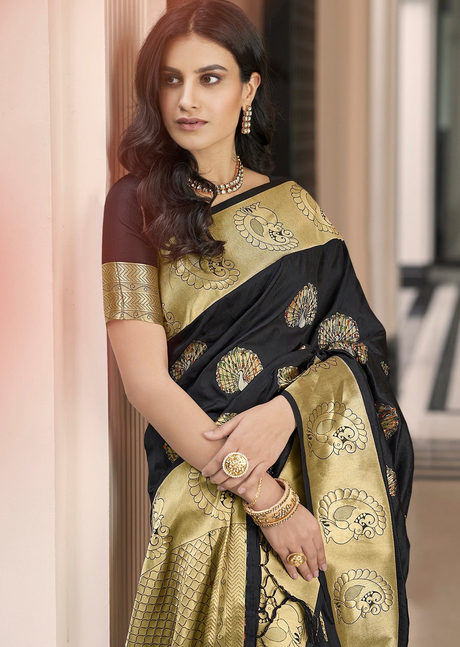 Buy black banarasi silk saree in usa online at best price.