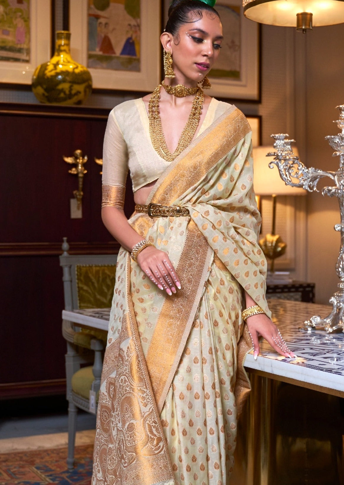 Pure Khaddi Georgette Banarasi Saree | Banarasi sarees, Online shopping  clothes, Traditional outfits