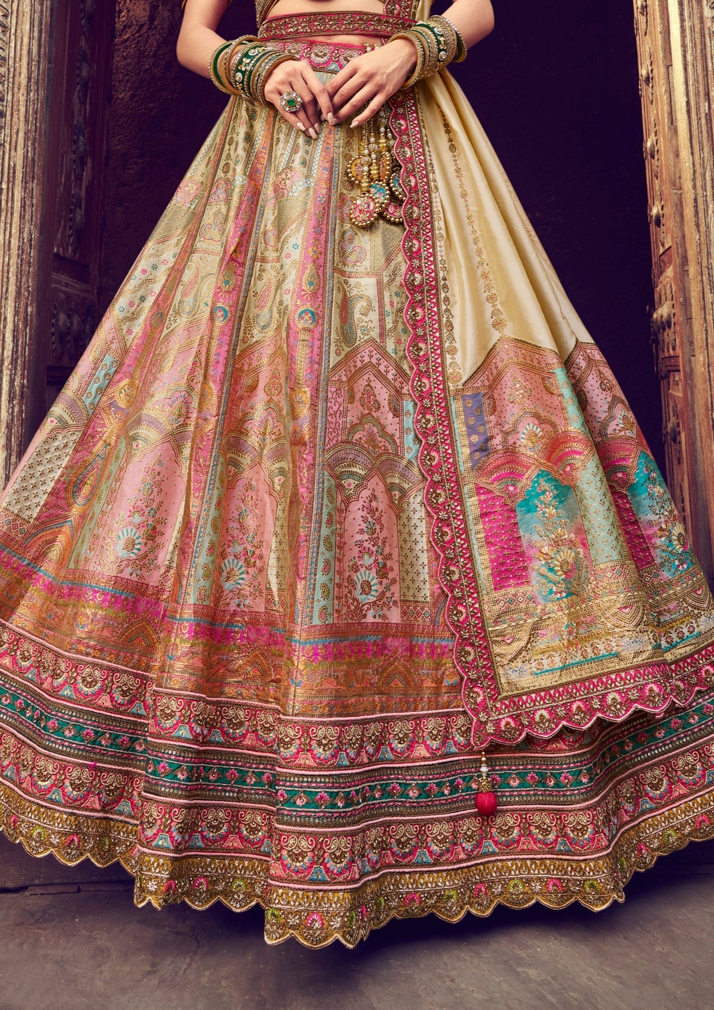 Cream pink banarasi silk luxury bridal lehenga choli with dupatta online shopping.