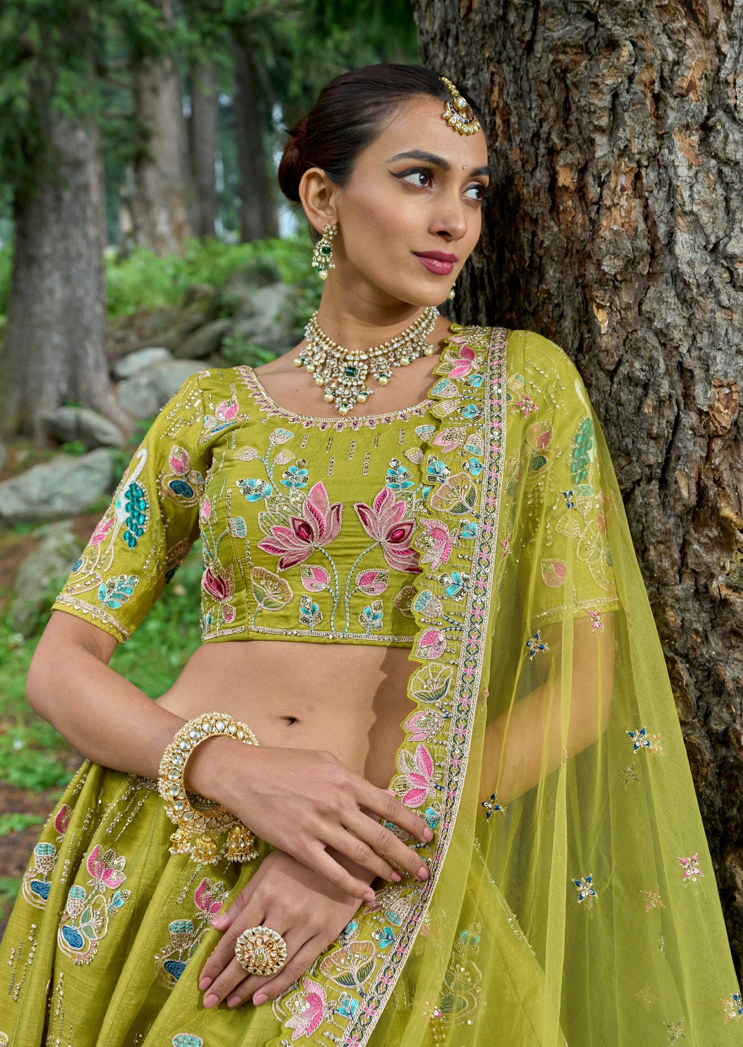 Buy Green munga benarasi silk lehenga set by Anjana Bohra at Aashni and Co
