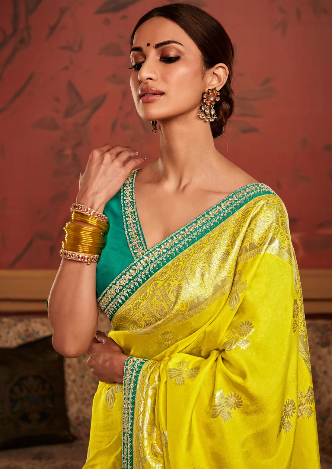 Hand embroidery work banarasi silk turmeric yellow zari saree online for bride haldi ceremony.