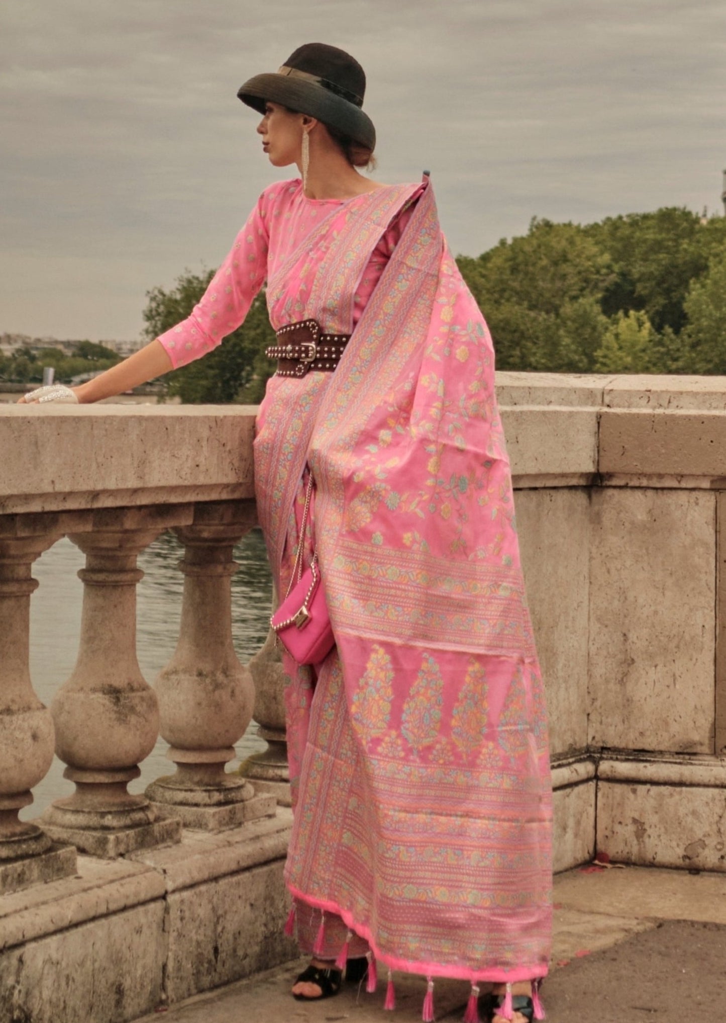 Kashmiri organza pink embroidered saree online shopping price for wedding usa uae.