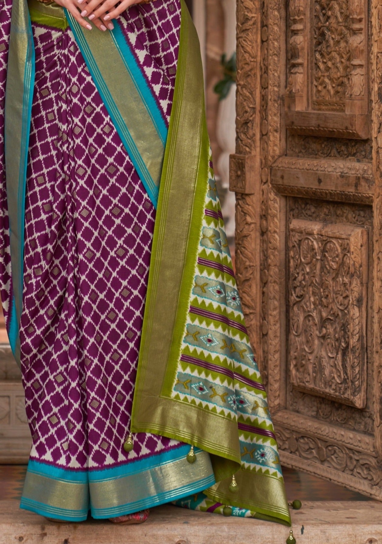 Purple saree & green patola pallu design online shopping price.