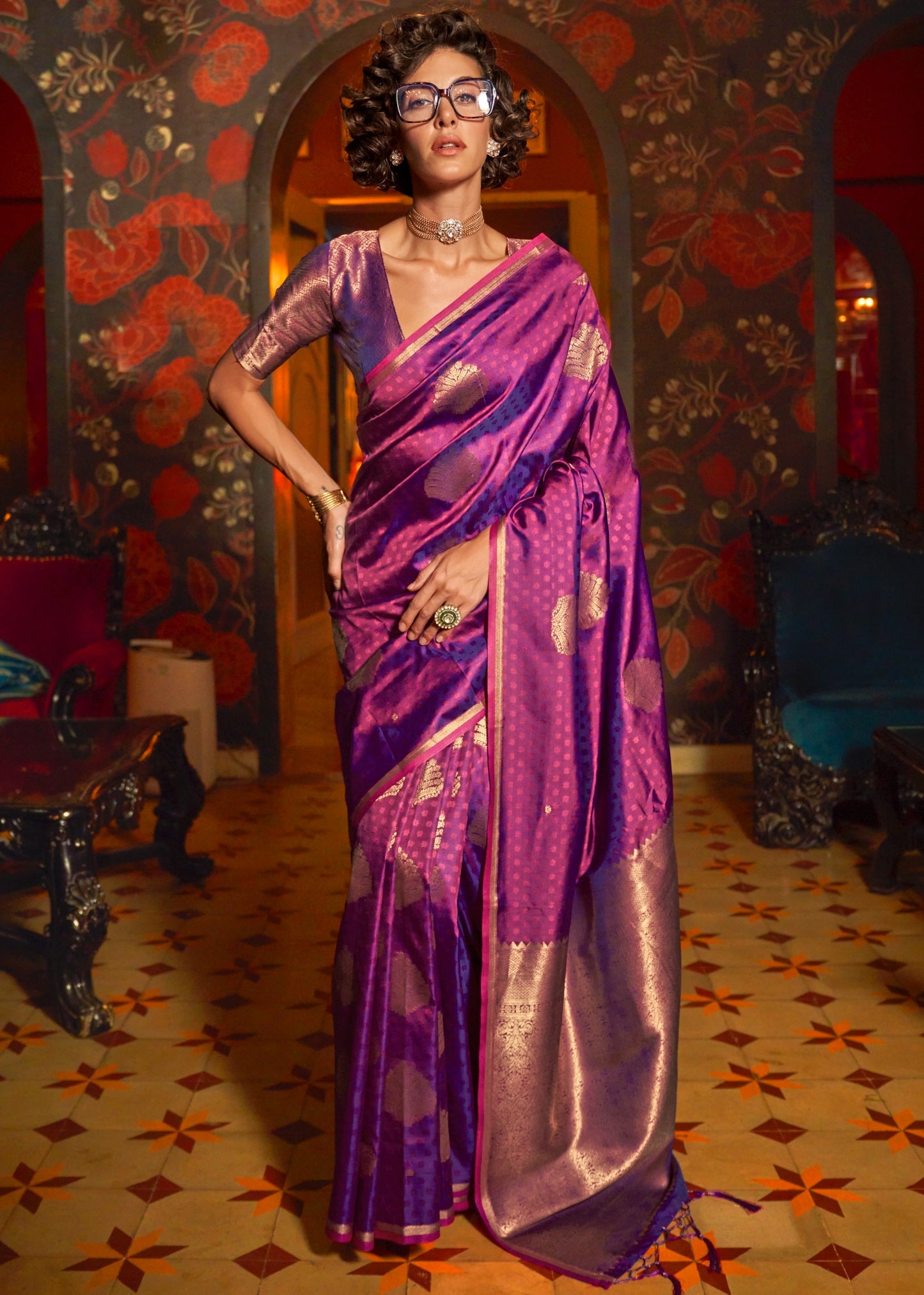 Pure banarasi silk magenta pink handloom saree online shopping in India for wedding and festive wear look.