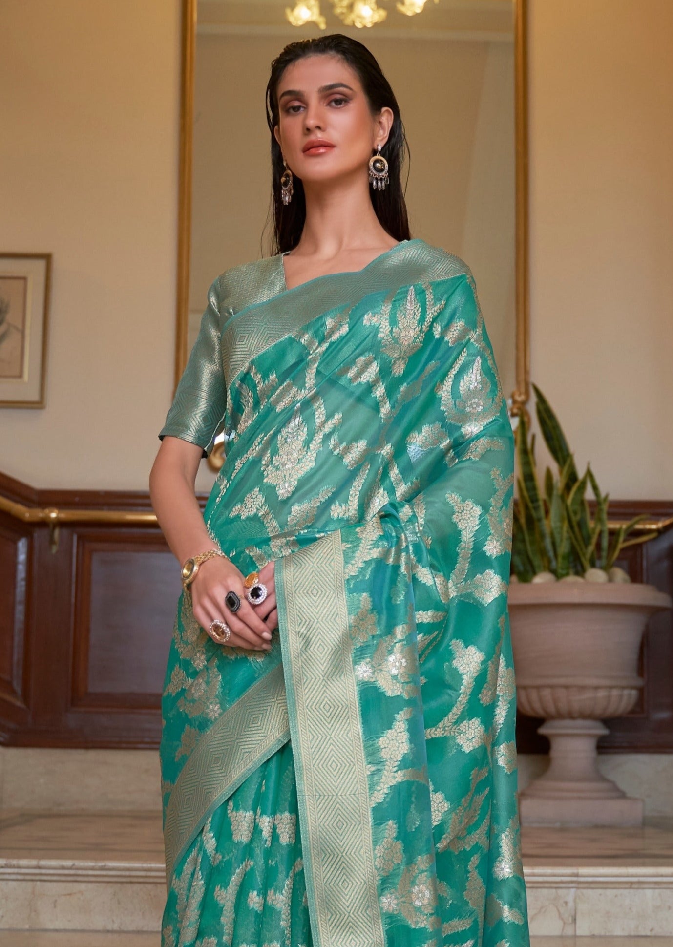 Pure banarasi organza zari handloom saree online in green colour.