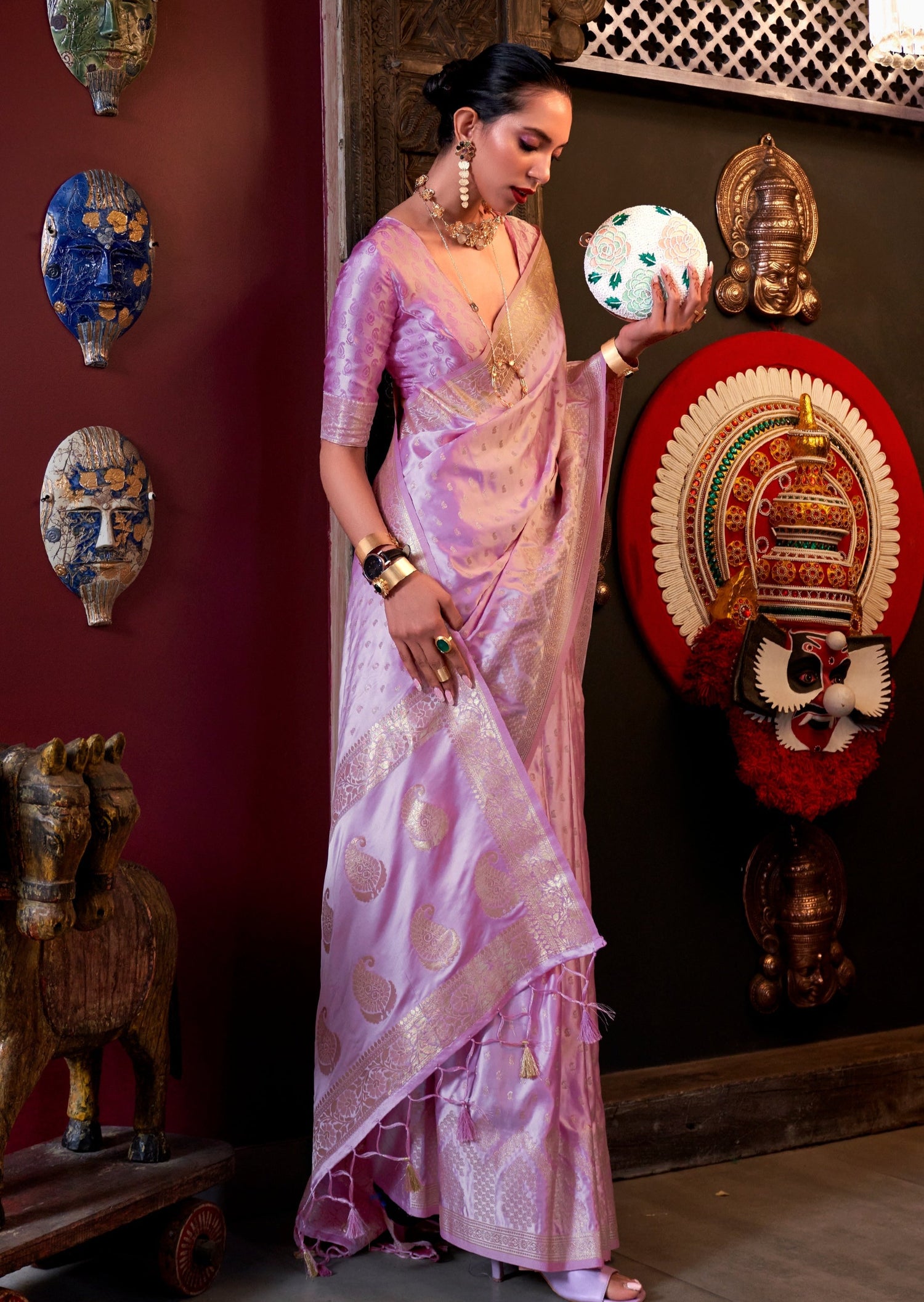 Pure banarasi satin silk handloom saree in baby pink color online.
