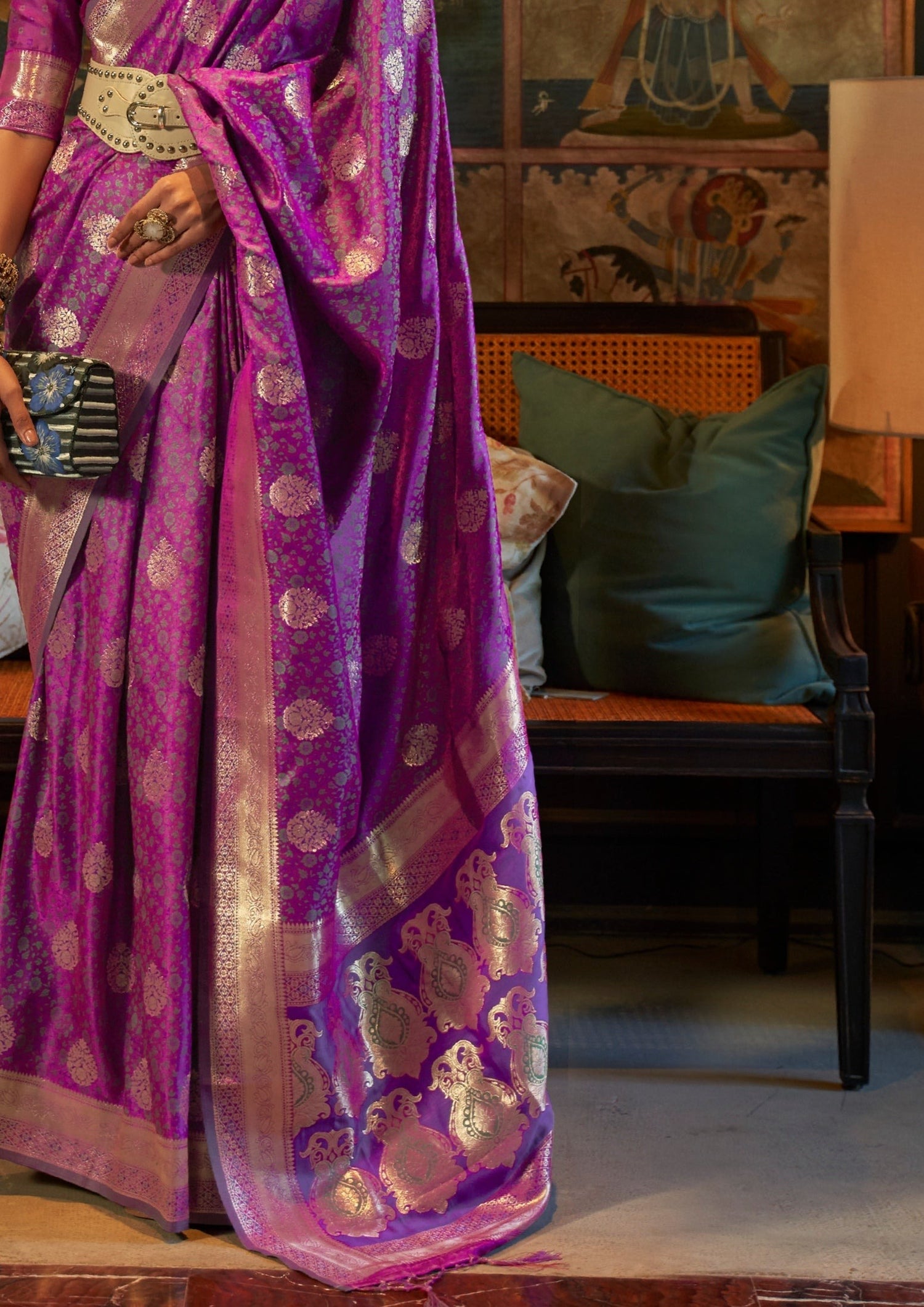 Pure Banarasi Satin Silk Pink Handloom Saree Design