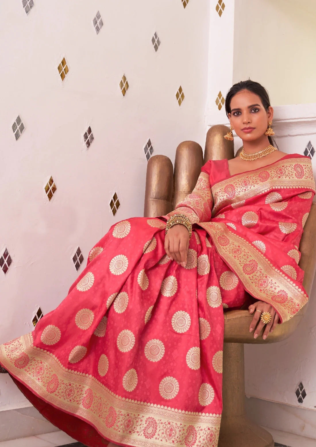 Buy RAMNATH Women's Banarasi Style Pure Kanjivaram Silk Jacquard  Kanchipuram Pattu Saree With Un-Stiched Blouse (GA white red wel) at  Amazon.in