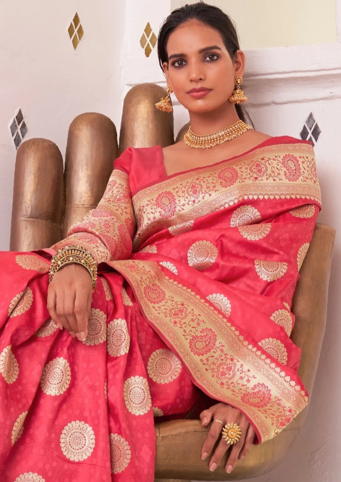 Buy off White Banarasi Silk Saree With Blouse online-Karagiri
