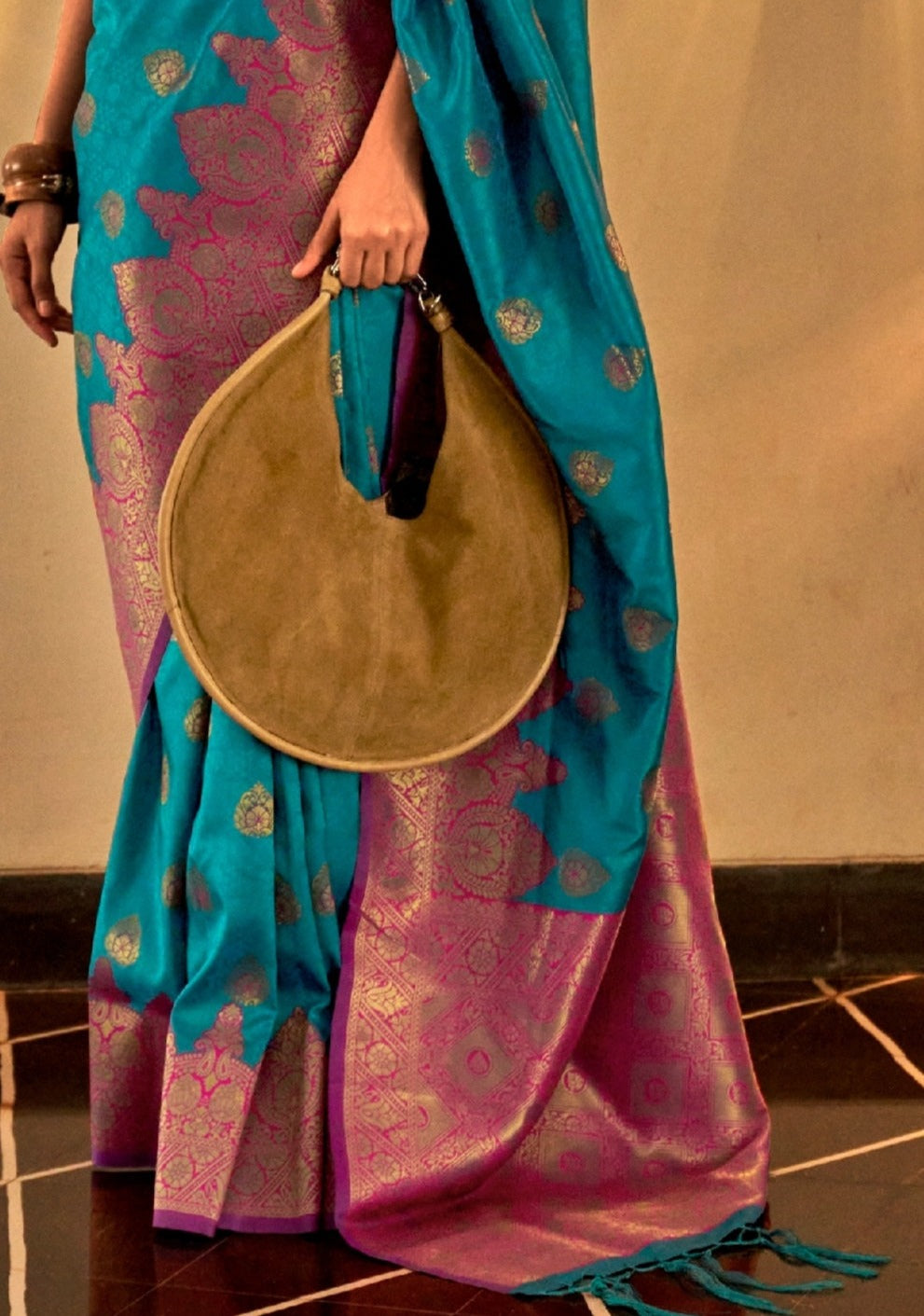 Pure banarasi soft silk handloom saree pallu design online in firozi blue colour.
