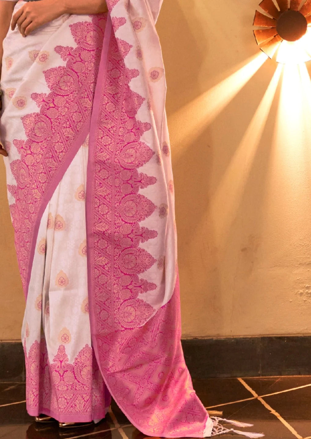 Pure banarasi soft silk white handloom saree with pink border online shopping.