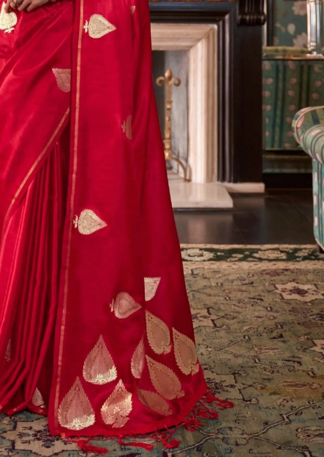 Pure handloom banarasi satin silk red bridal saree design online.