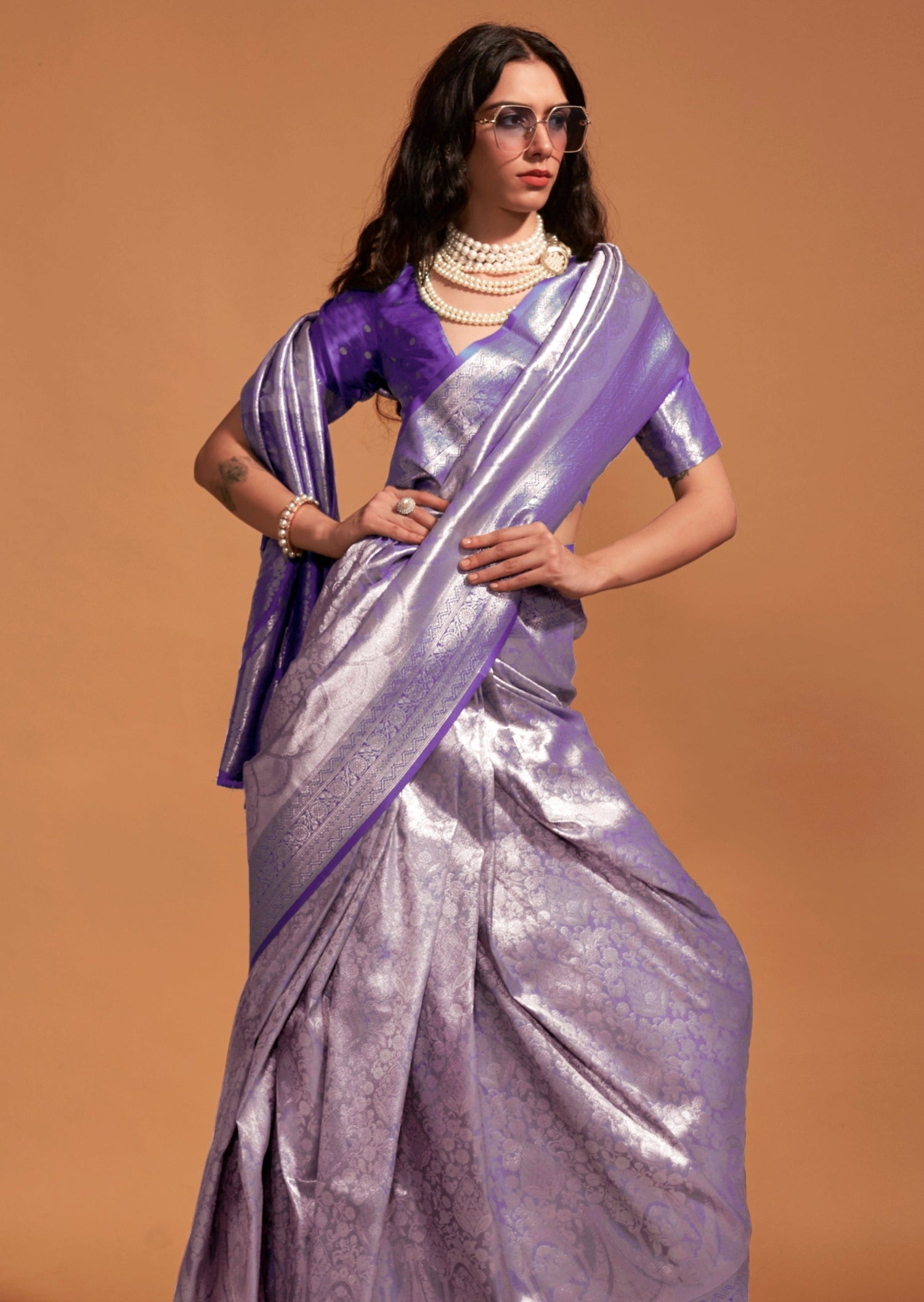 Pure handloom purple kanjivaram silk bride saree online shopping price for wedding.
