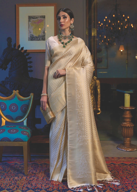 Pure handloom silk off white kanjivaram saree online.