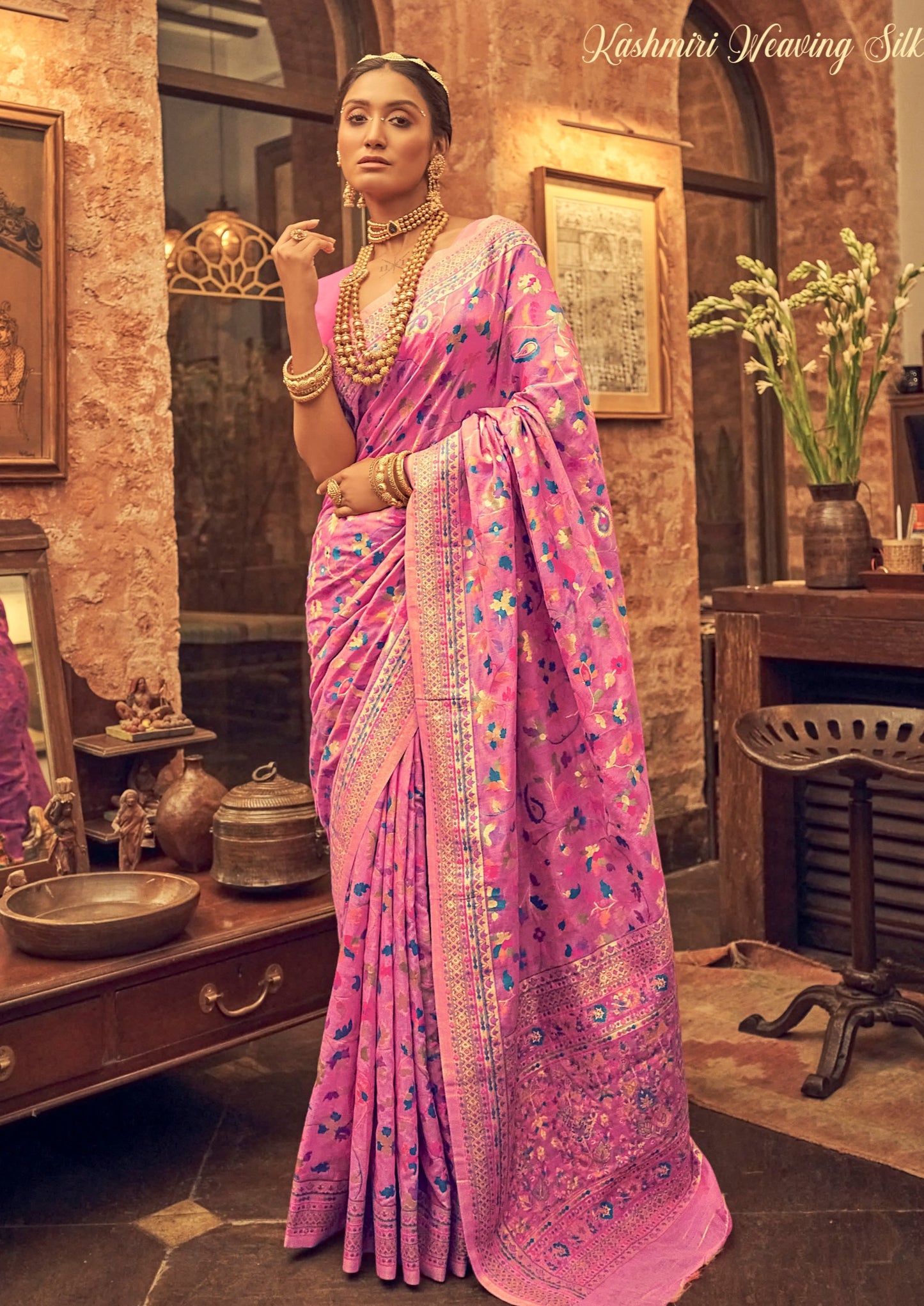 Pure Kashmiri Jamawar Silk Light Pink Pashmina Saree