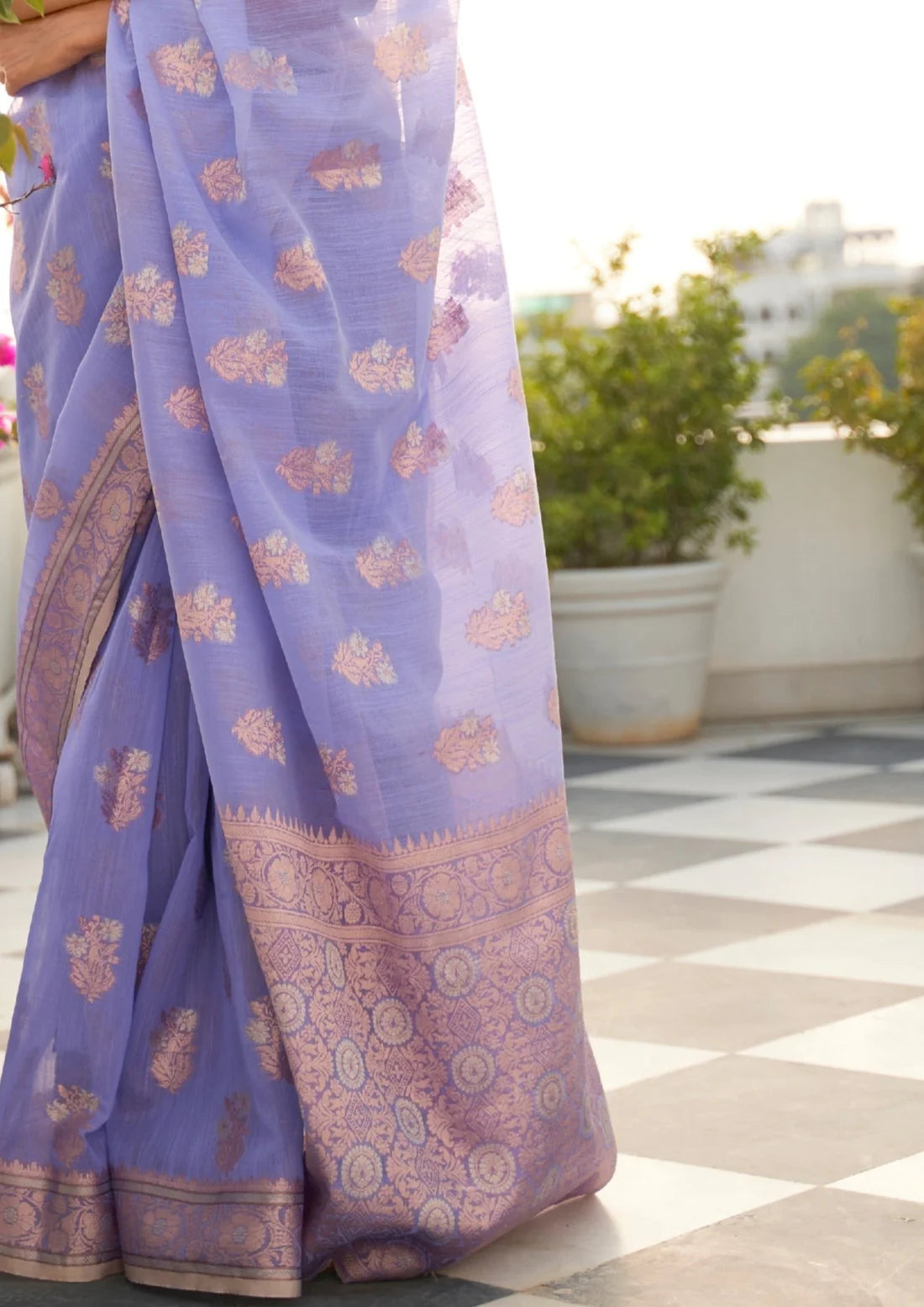 Pure linen zari work handloom purple saree online usa fast delivery.