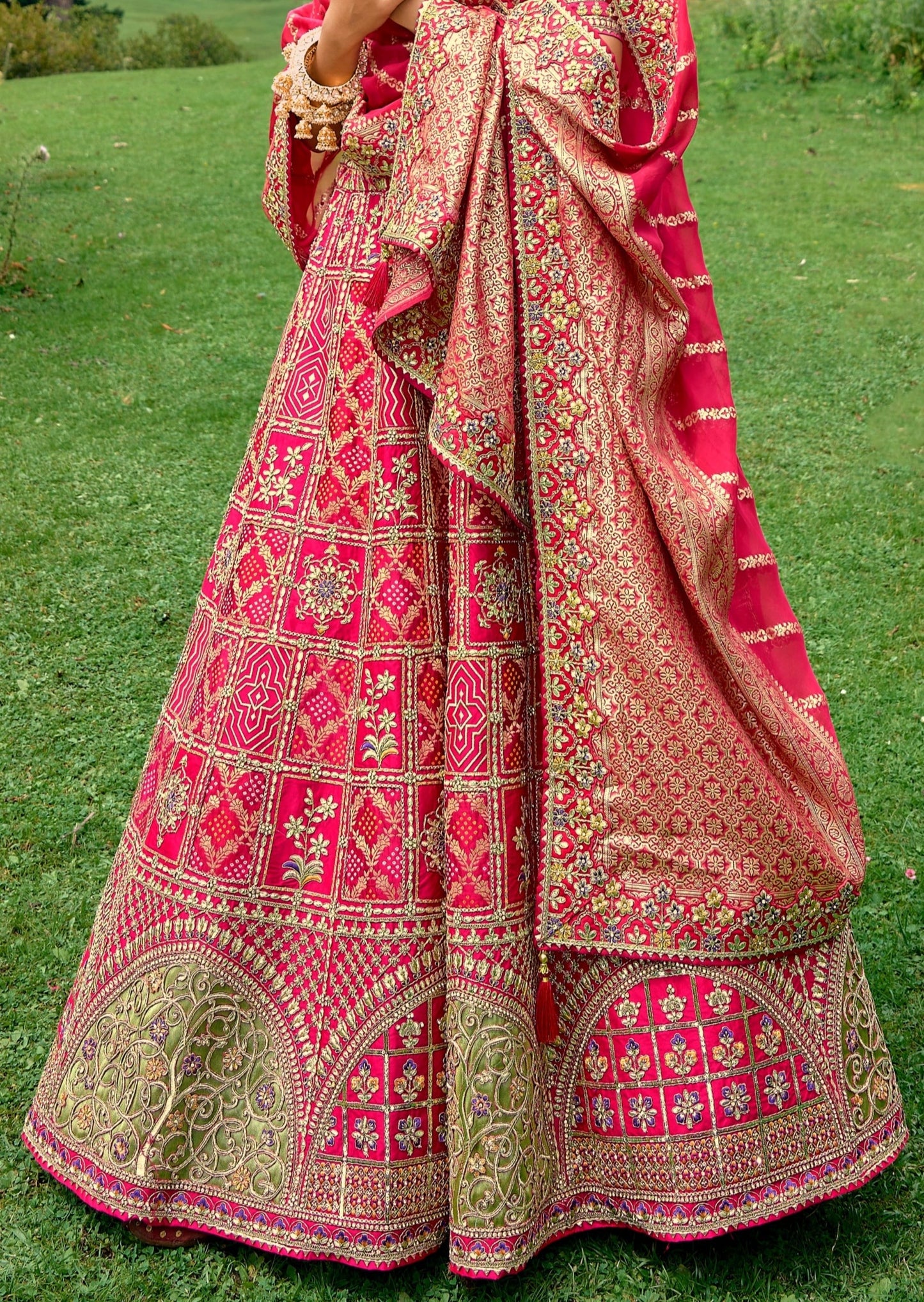 Pure silk red bridal luxury lehenga choli with dupatta online price usa.