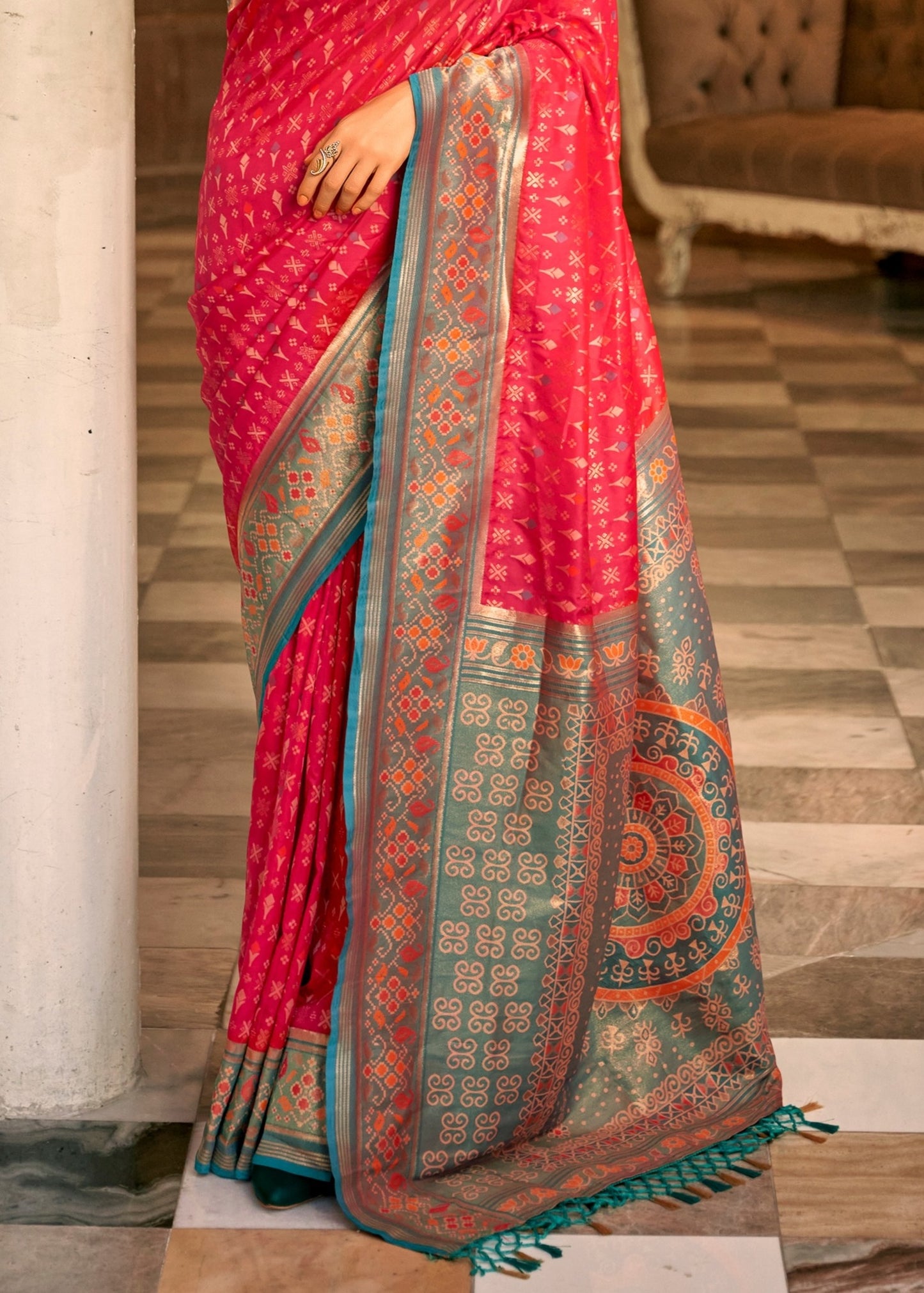 Red banarasi patola silk handloom saree usa designs.