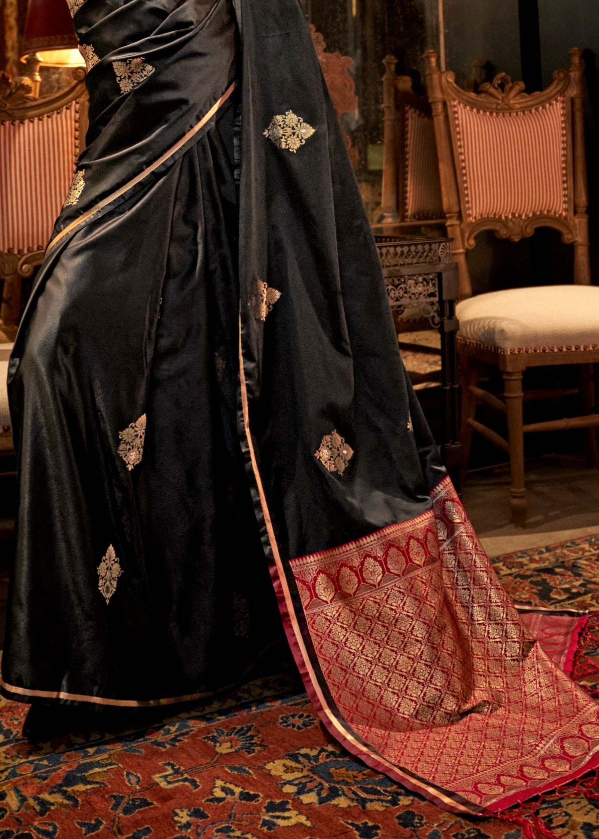 Handloom banarasi satin silk black saree usa online at fast delivery.