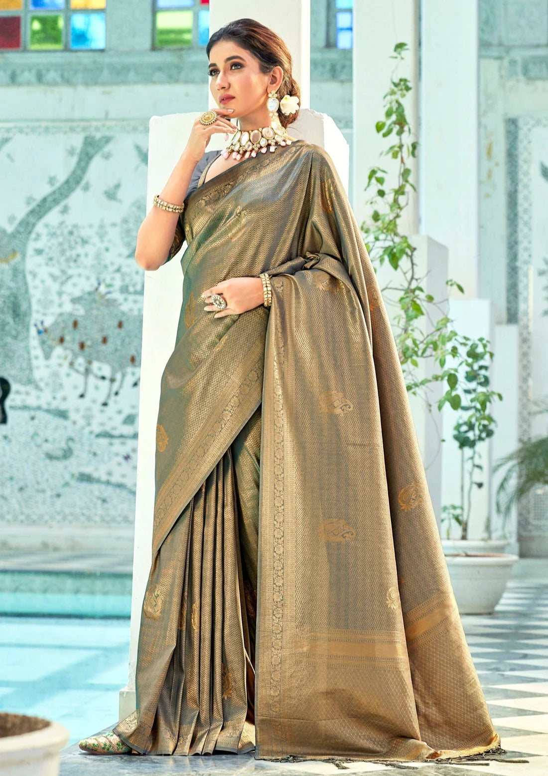 Shop pure kanjivaram handloom silk grey bridal saree online wedding collection.