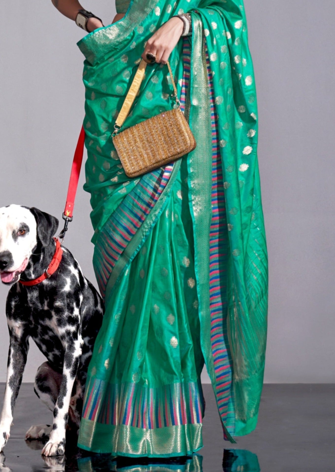 Soft banarasi silk green handloom saree online shopping.