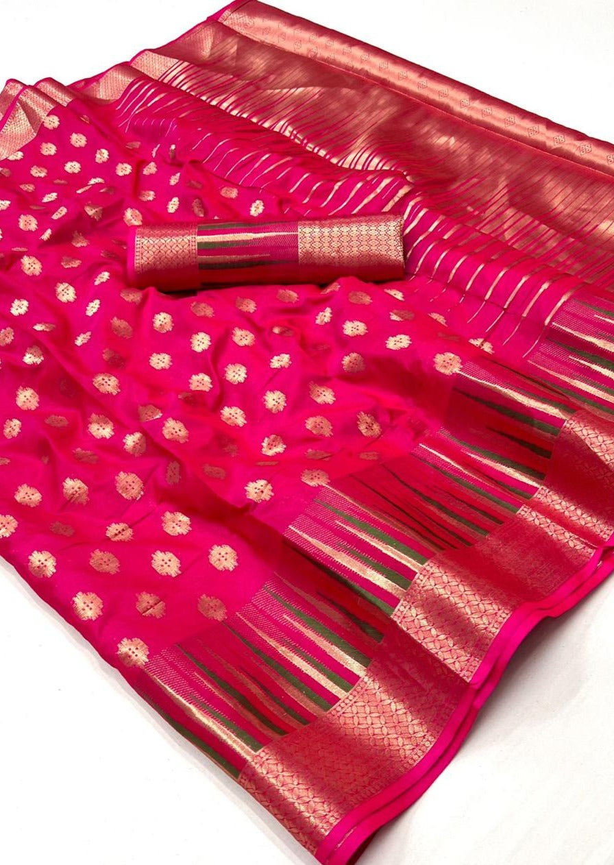 Soft banarasi silk pink handloom weaving sarees online.