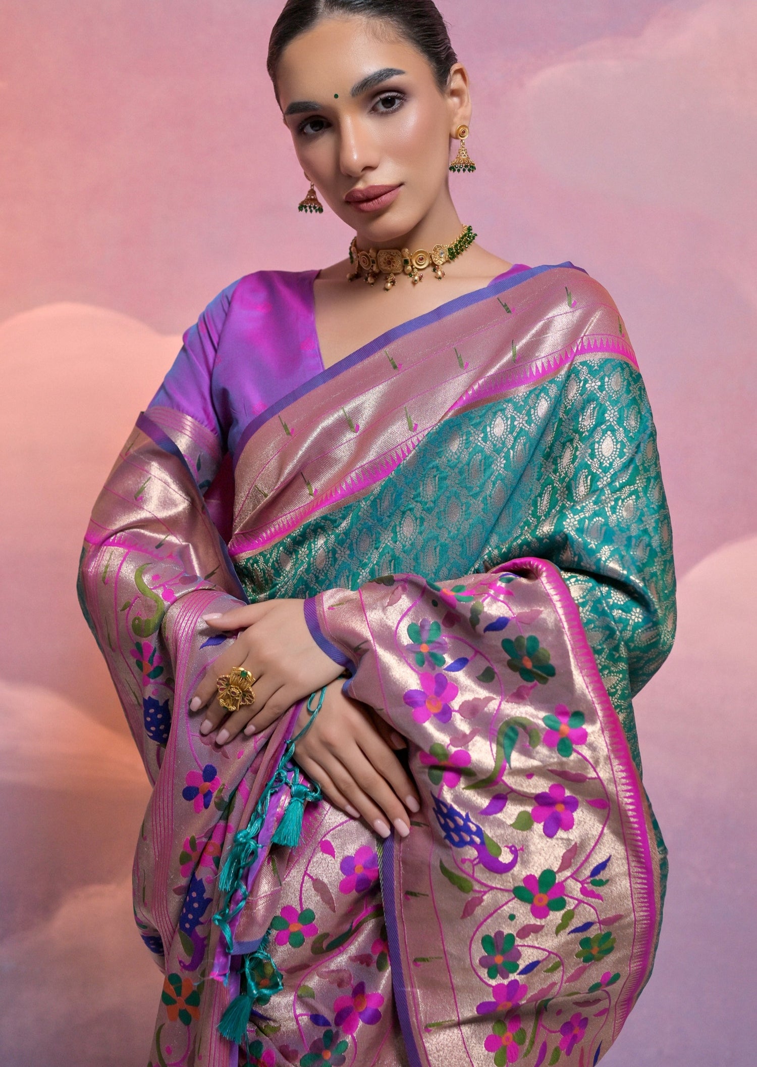 Triple muniya border paithani silk green pink handloom saree online shopping price.