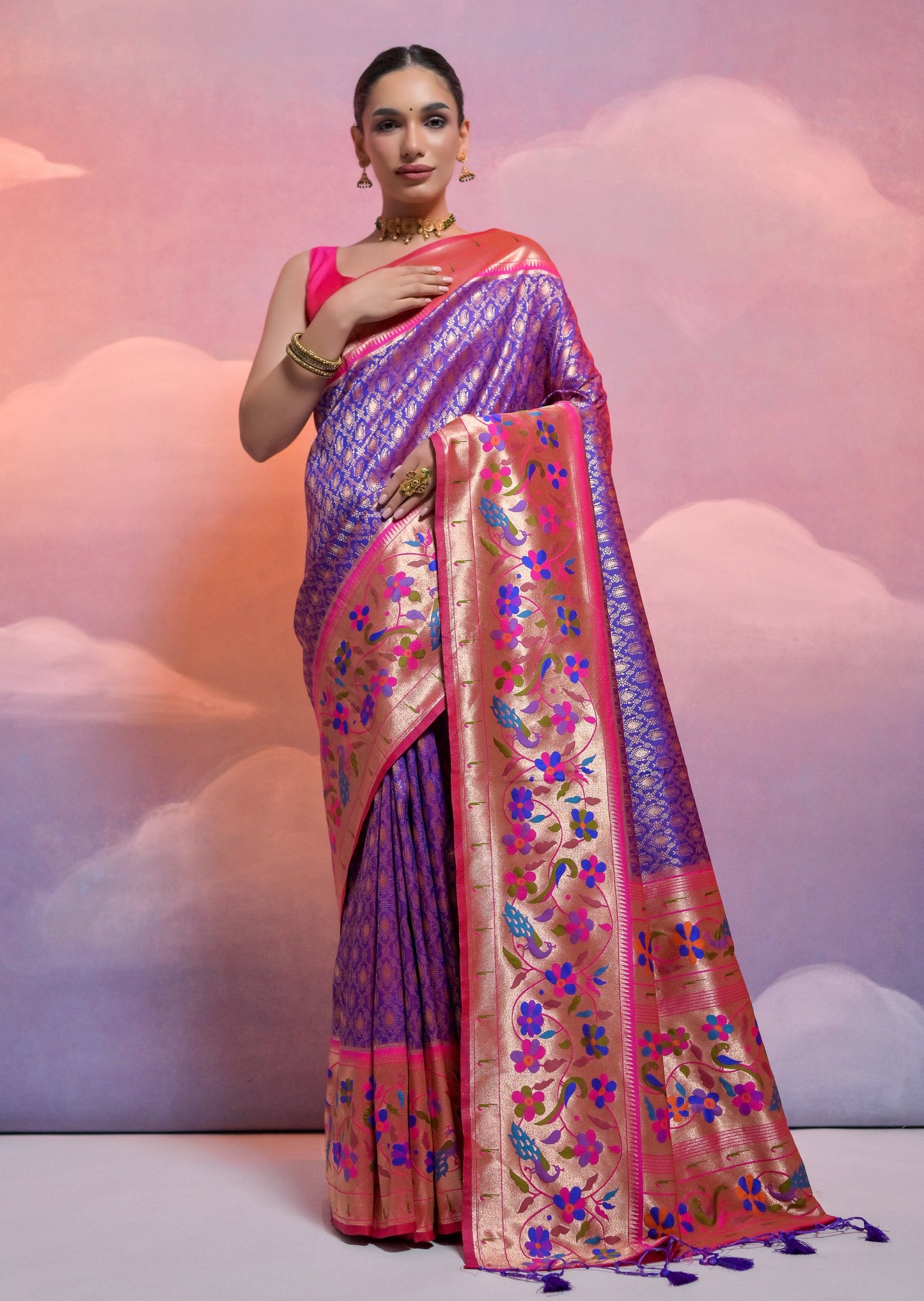 Triple muniya border paithani silk purple handloom saree online shopping.