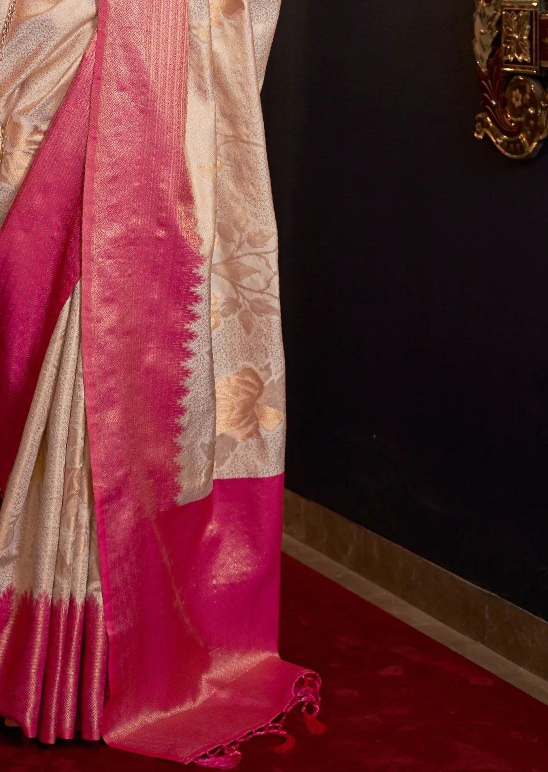 white kanjivaram silk saree design with pink border