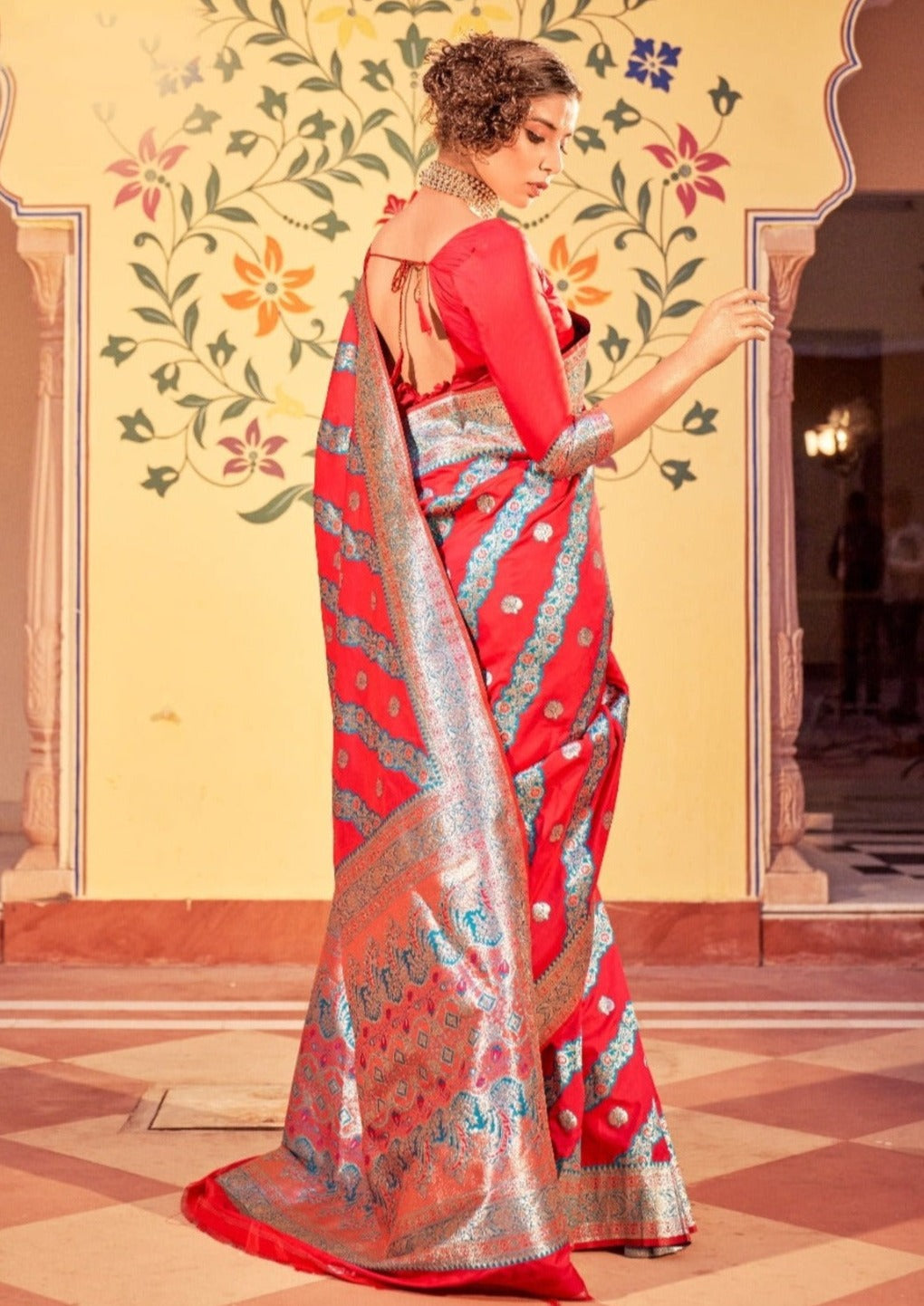 Pure katan banarasi silk red handloom bridal saree online for wedding.
