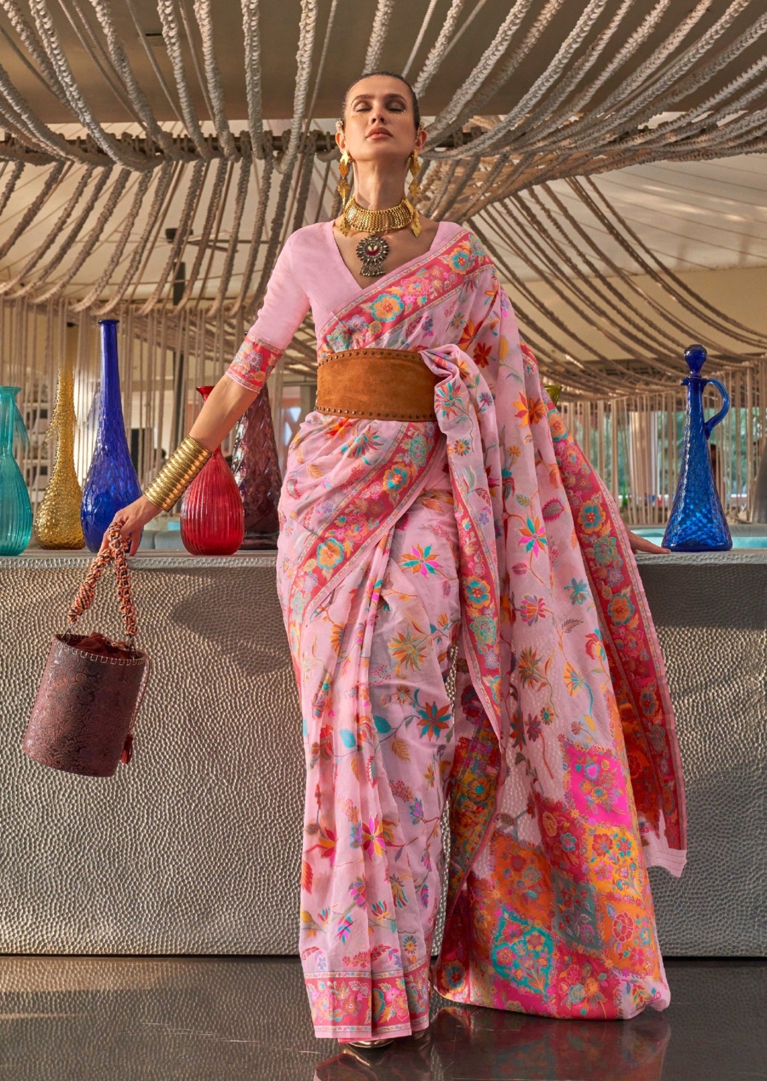 Bride in pink Kashmiri silk pashmina saree blouse