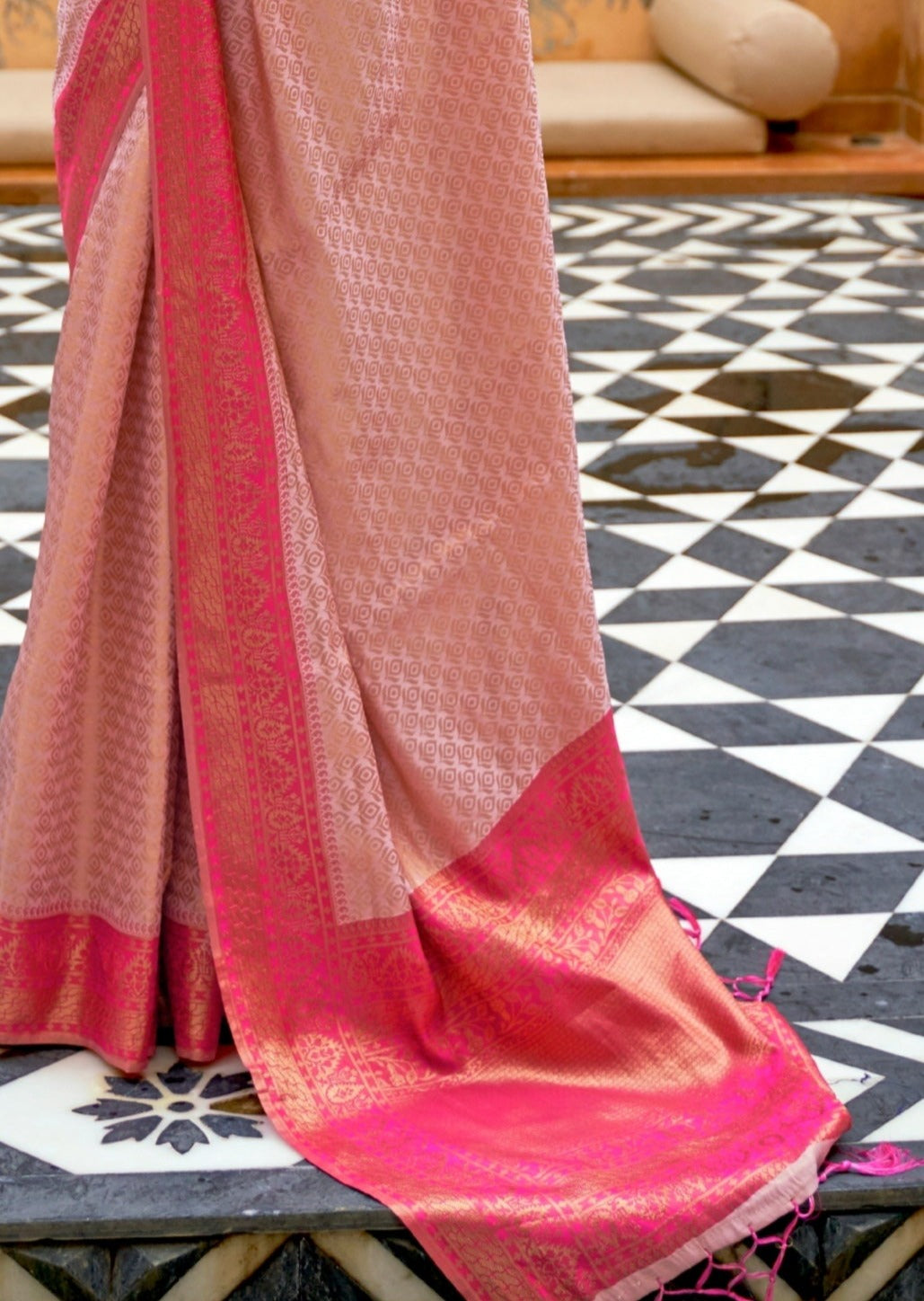 Pure Handloom Kanjivaram Silk Rose Pink Saree