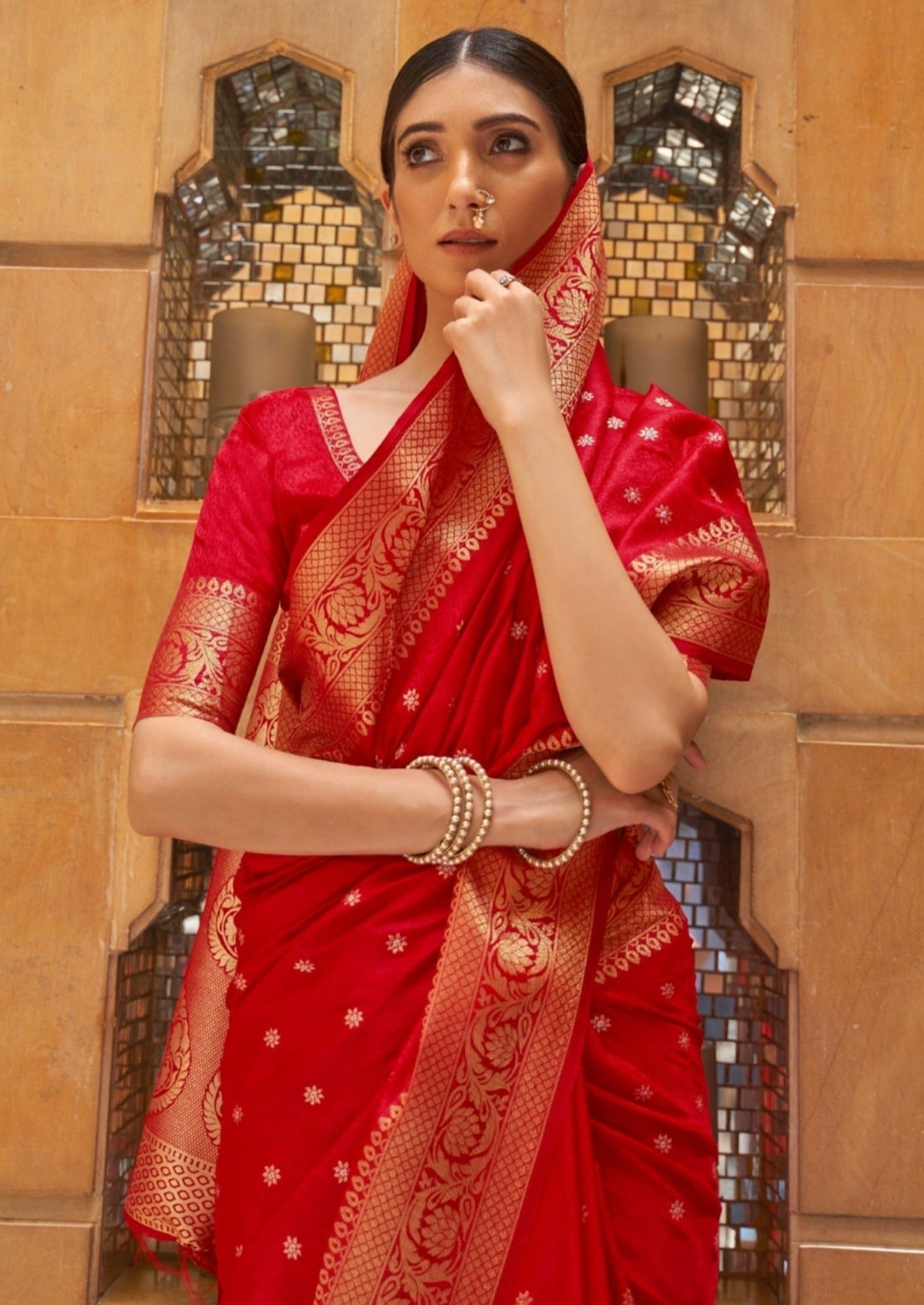 Pure Kanjivaram Silk Red Handloom Saree with Zari Border