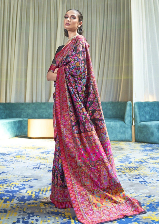 Tanchoi saree