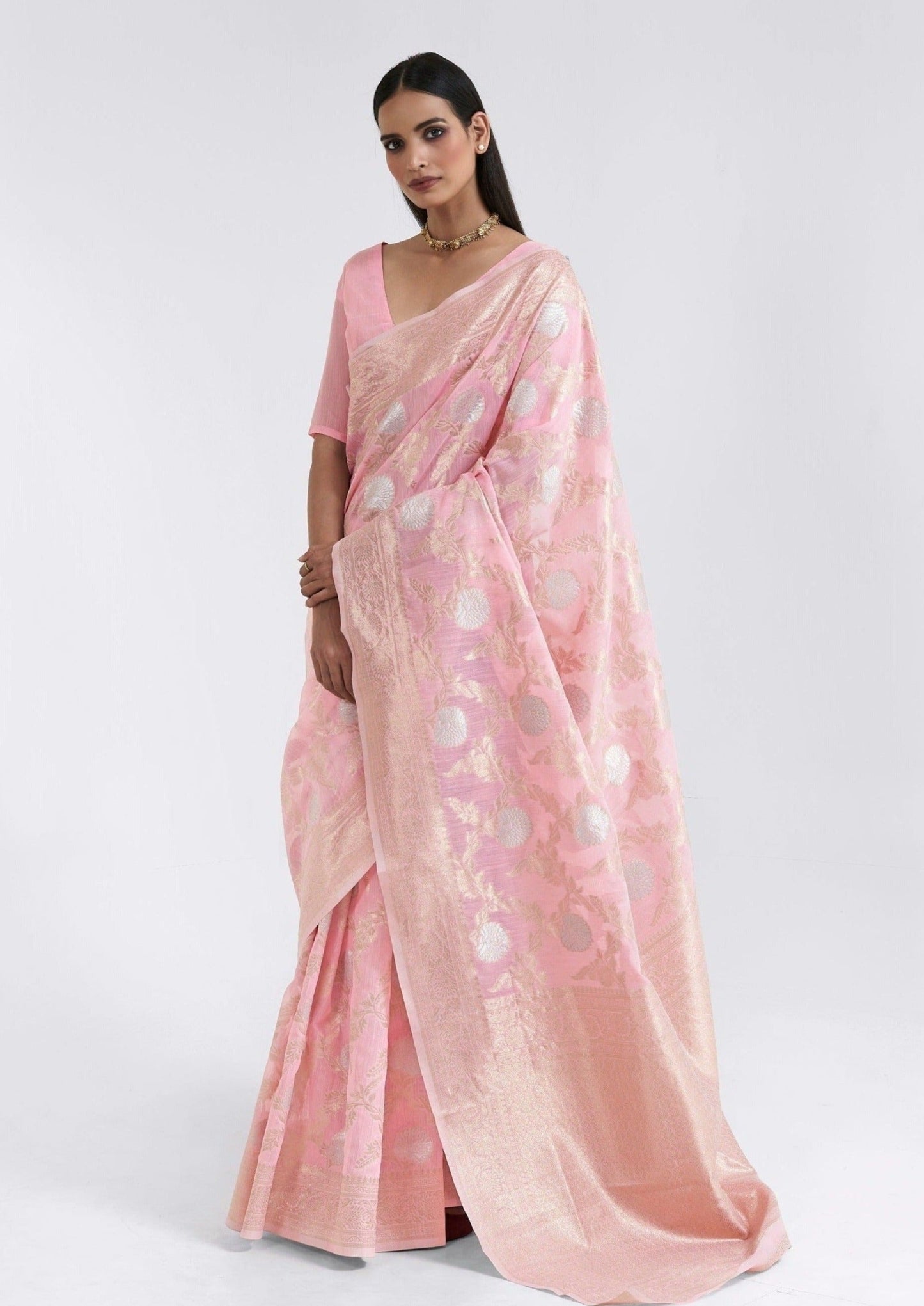 Best linen saree brands in India online price.