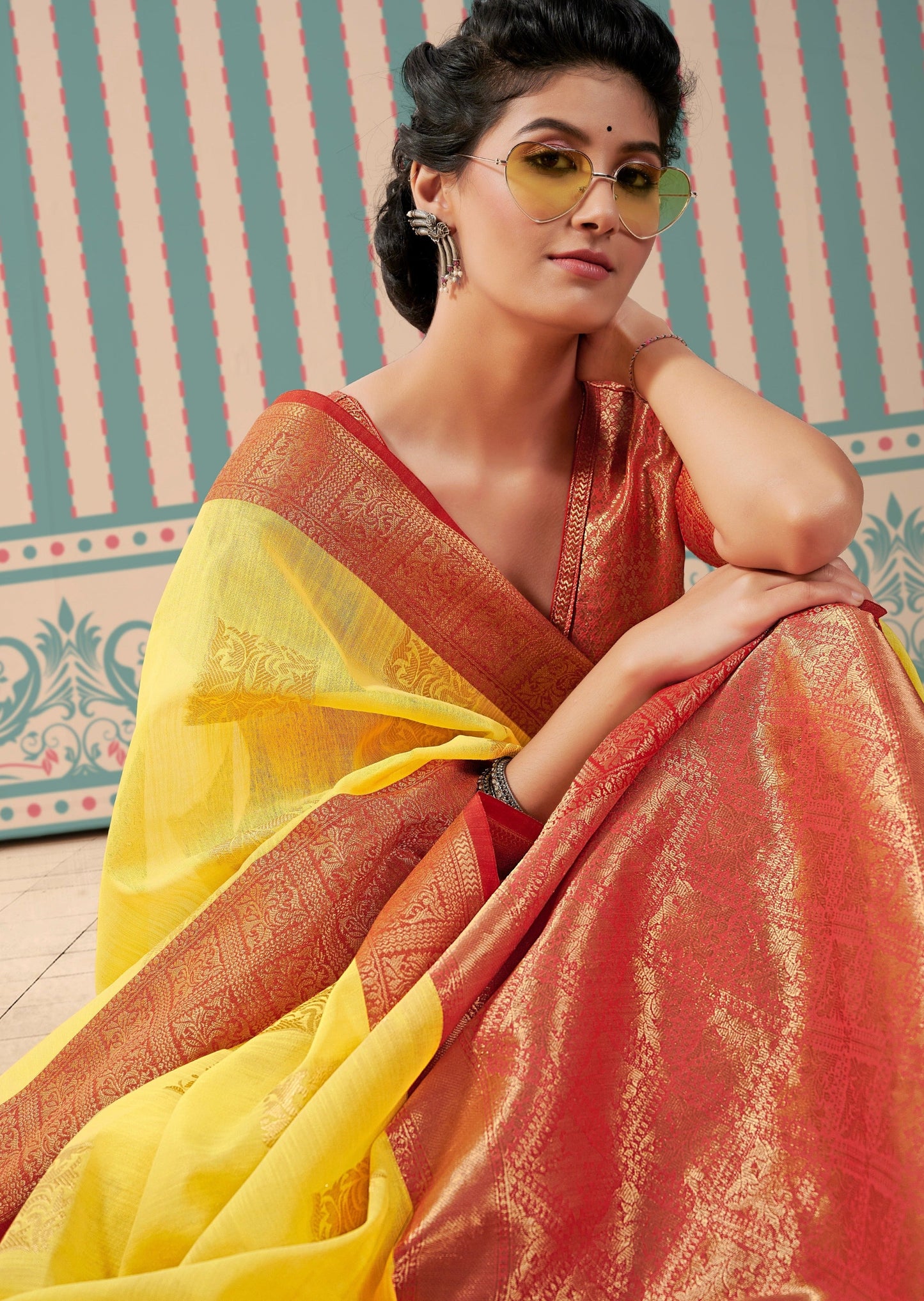 Pure Linen Handloom Zari Yellow Saree