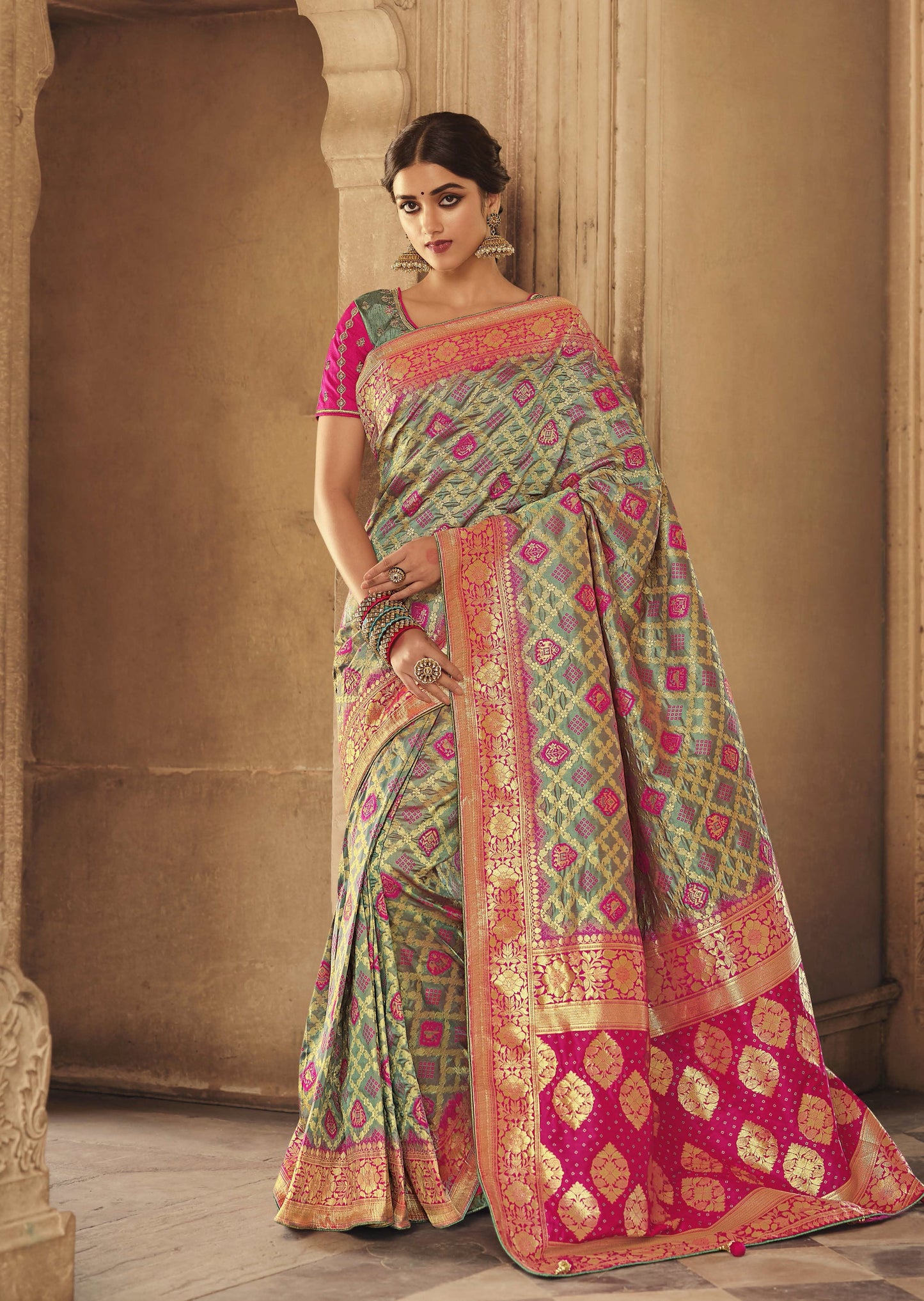 Pure Banarasi Handloom Silk Saree (Pista & Pink)